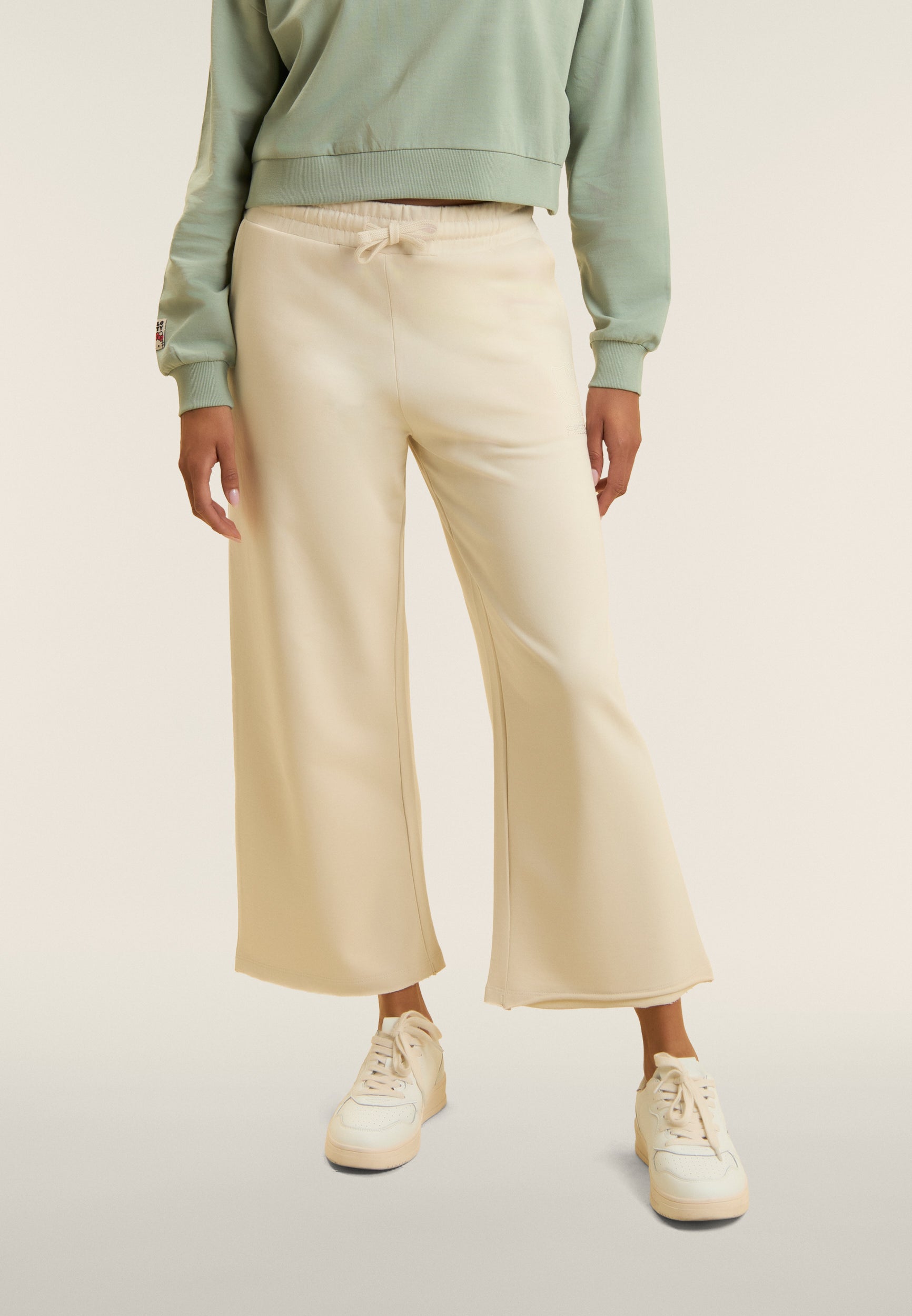 freddy-pantaloni-cropped-wide-leg-hello-kitty-french-terry-cotone image 1