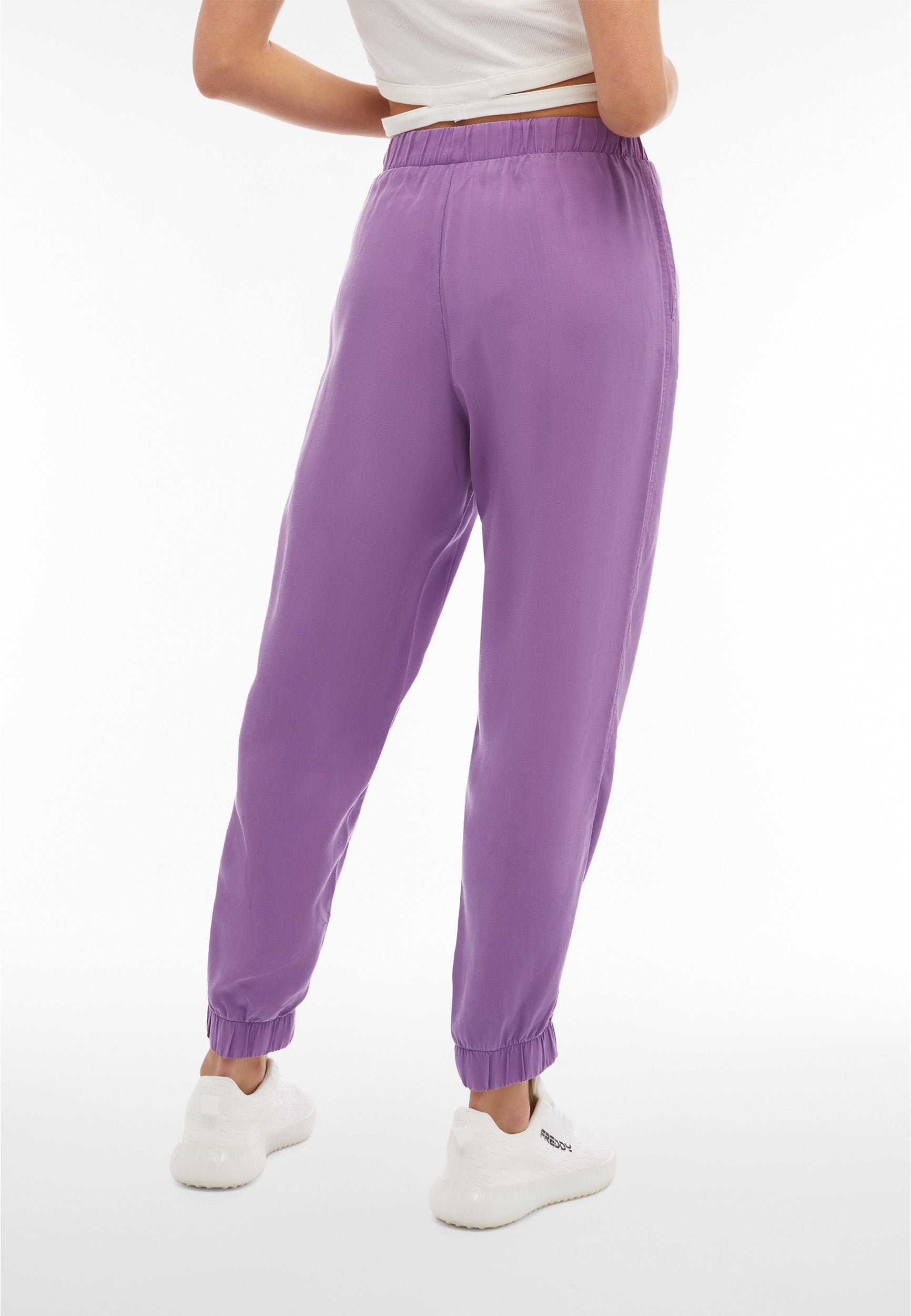 freddy-pantaloni-donna-twill-lyocell-impuntura-centrale-comfort image 3