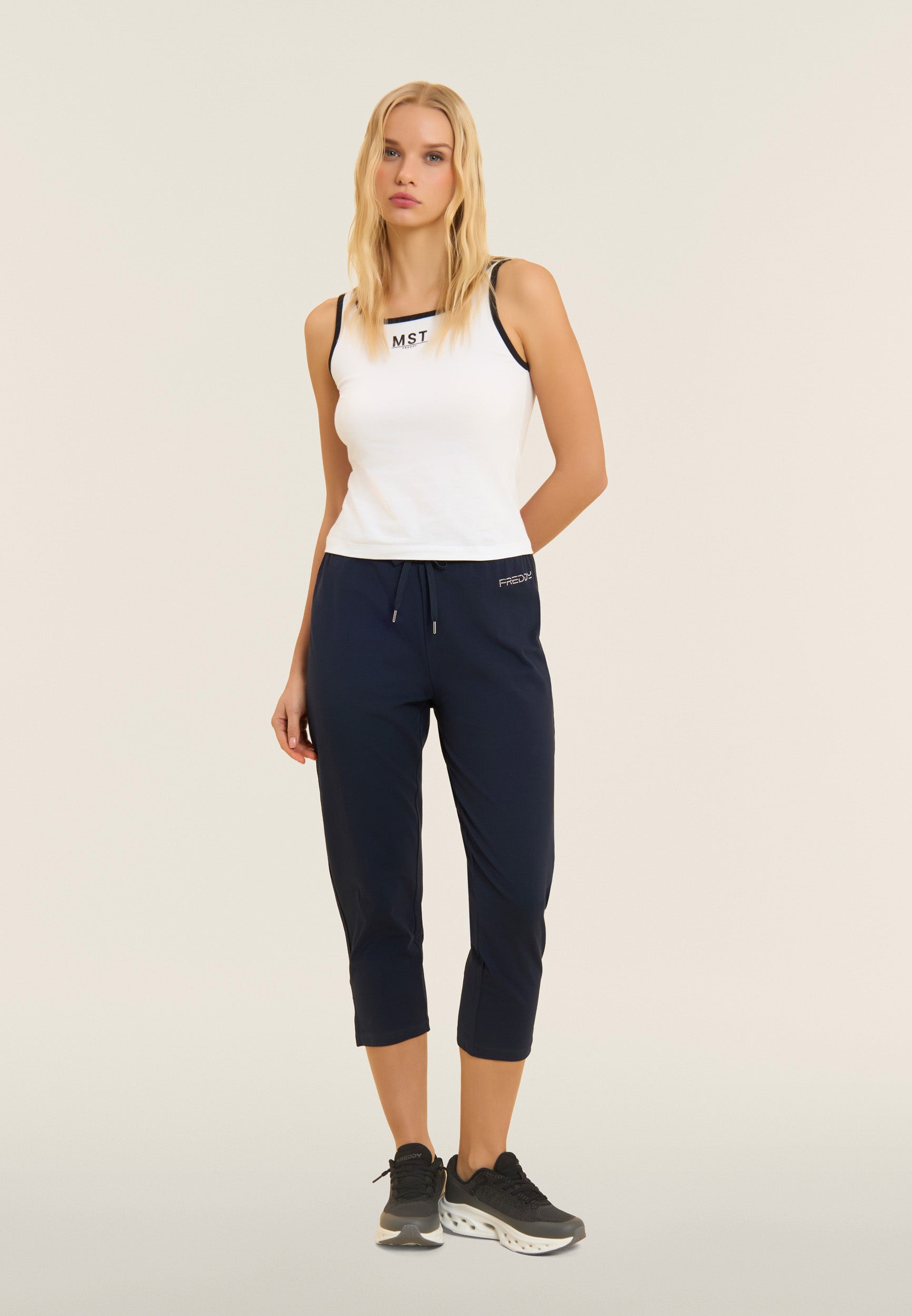 freddy-wr-up-pantaloni-sportivi-capri-con-coulisse-e-logo-freddy image 2