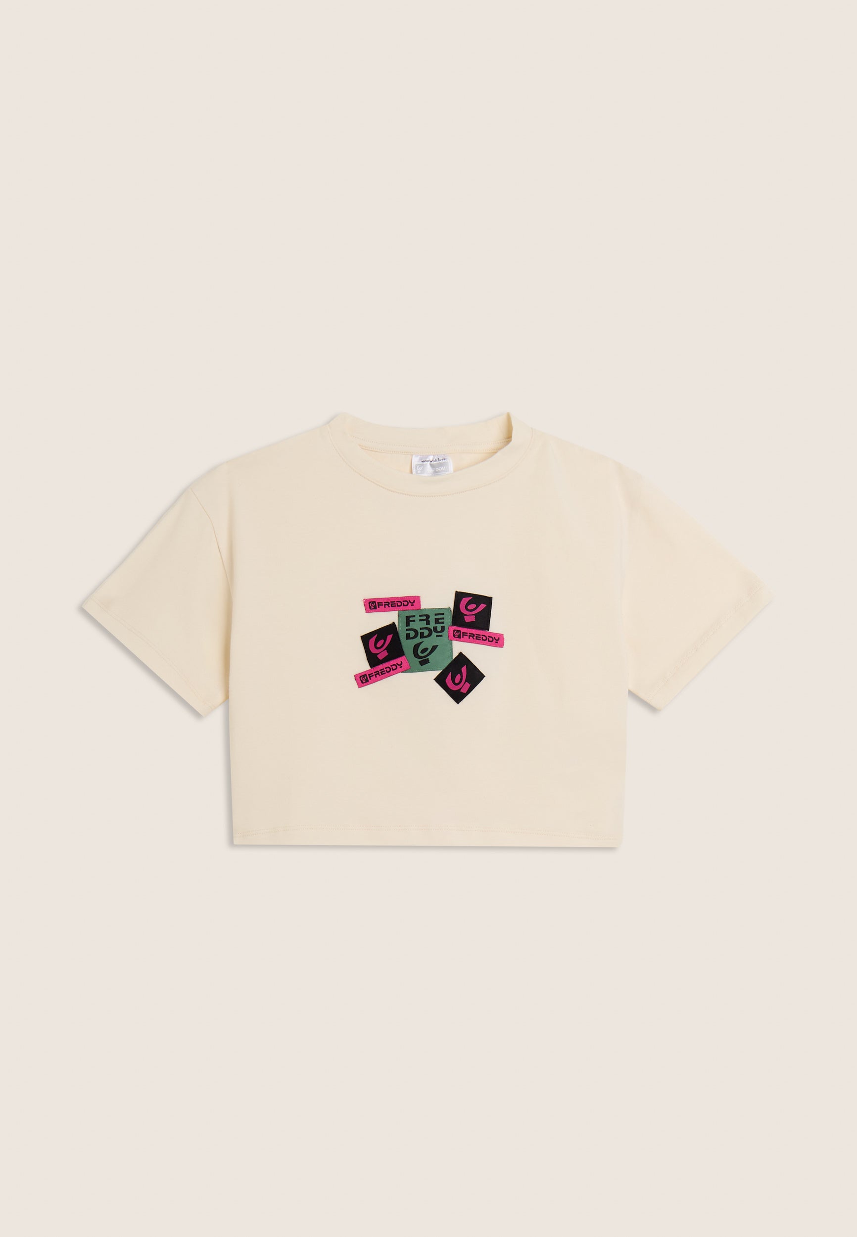 freddy-t-shirt-junior-cropped-con-stampa-loghi-multipli image 4