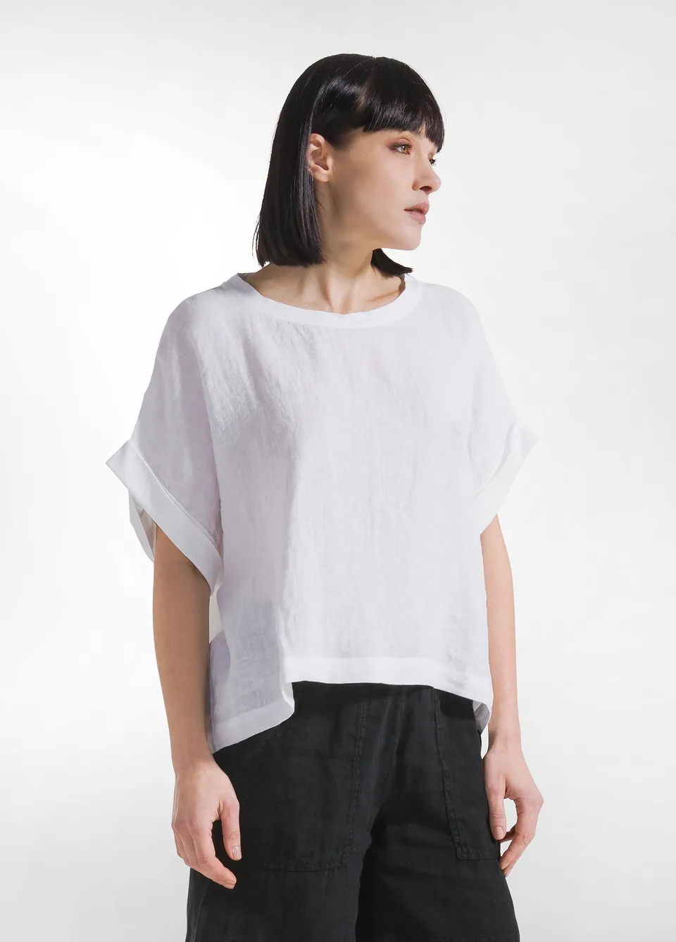 deha-top-ampio-in-lino-bianco image 1