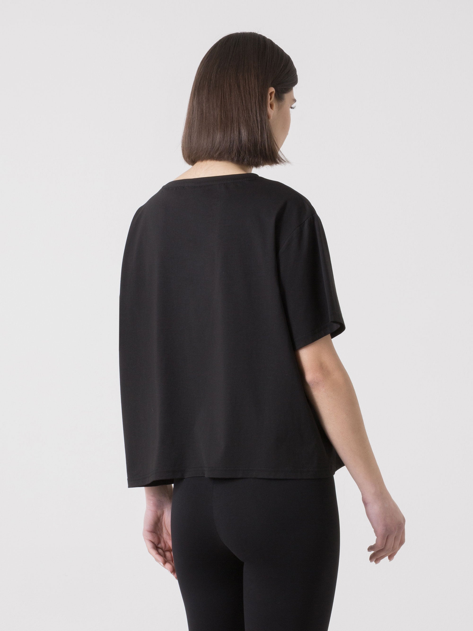 dimensione-danza-t-shirt-donna-in-modal-jersey-stretch-con-logo-frontale image 8