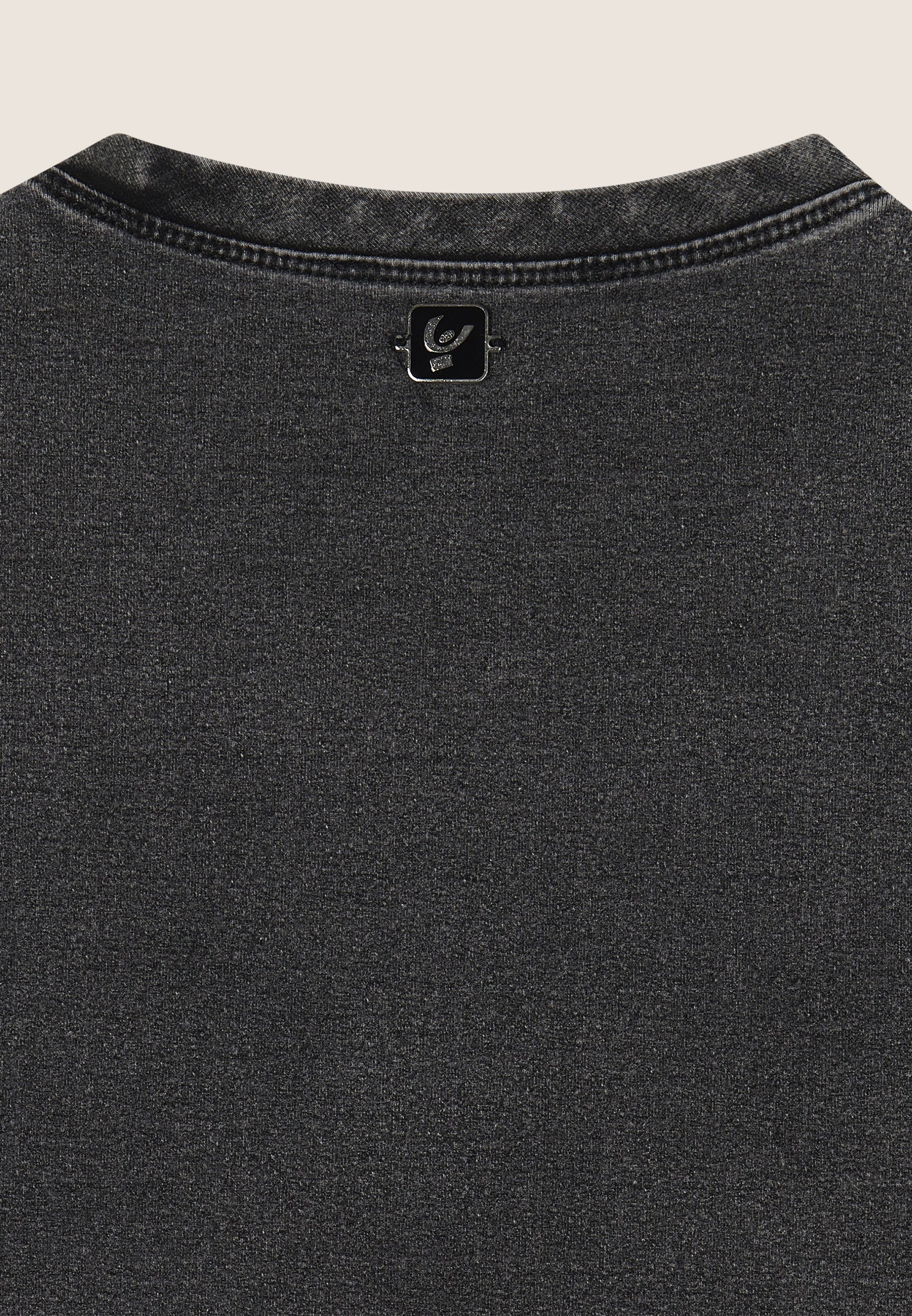 freddy-top-cropped-effetto-denim-con-decoro-spalle image 8