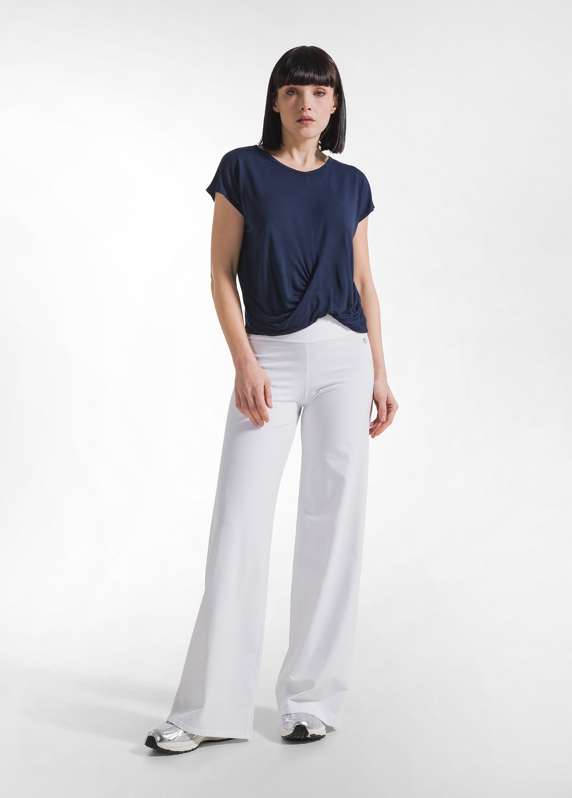 deha-d42041-t-shirt-yoga-con-nodo-frontale-blu image 4