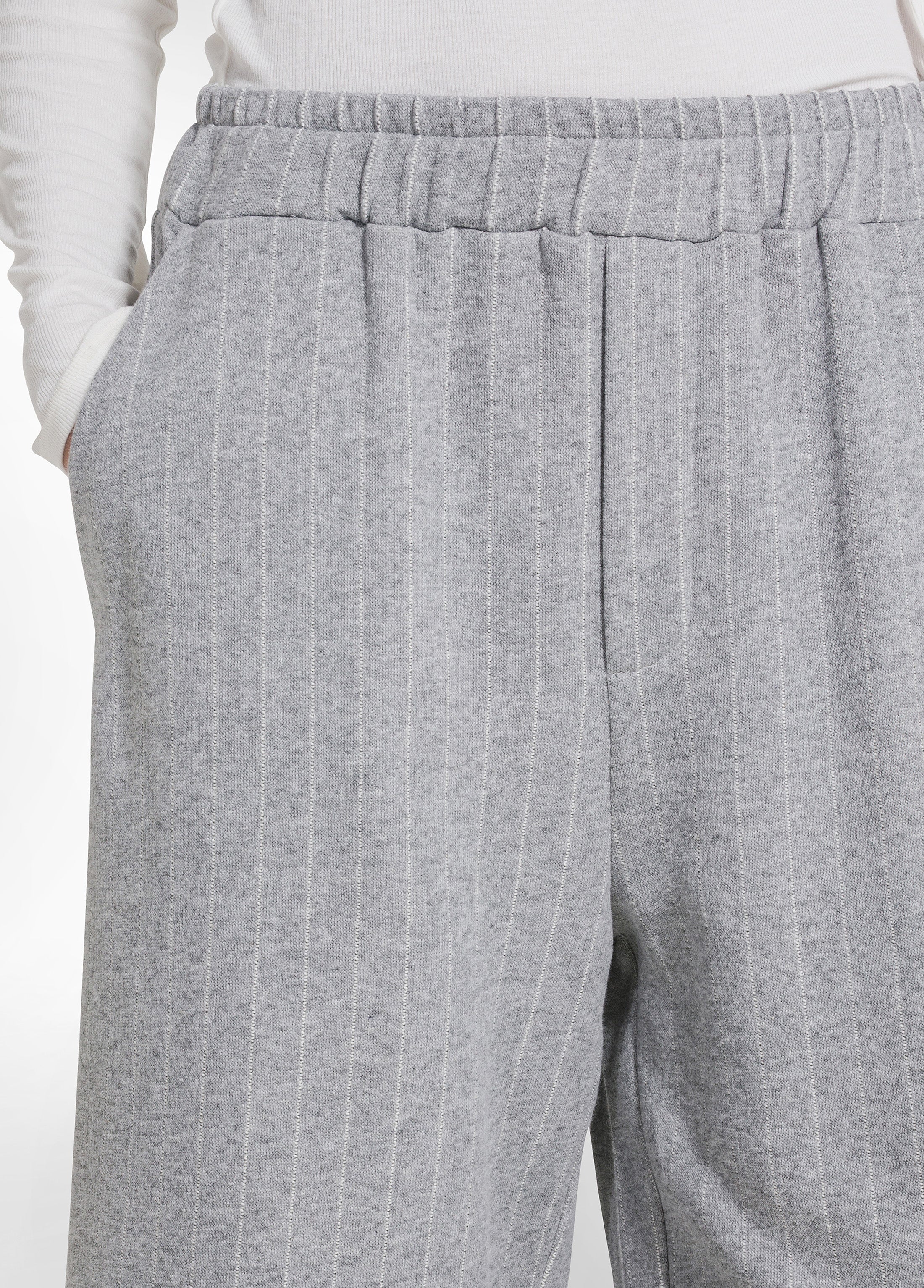 deha-bermuda-a-righe-gessate-grigio-bermuda-leisurewear-donna-in-felpa image 4