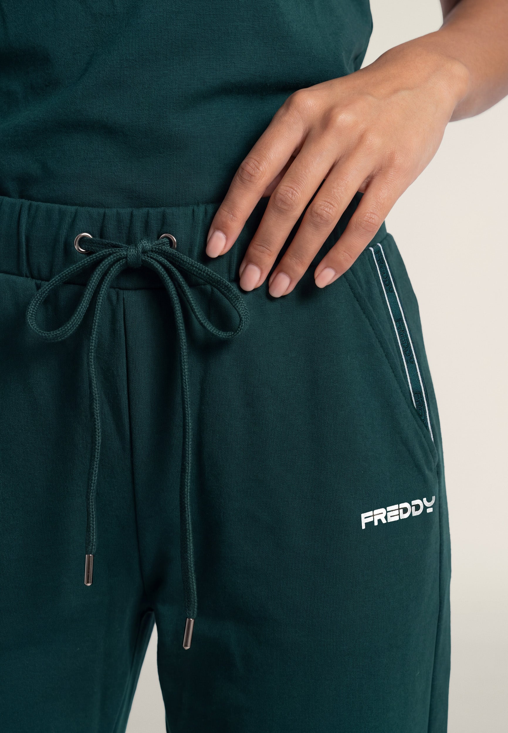 freddy-pantaloni-regular-soft-touch-con-fianchi-logati-pantaloni-tuta-gamba-drit image 4