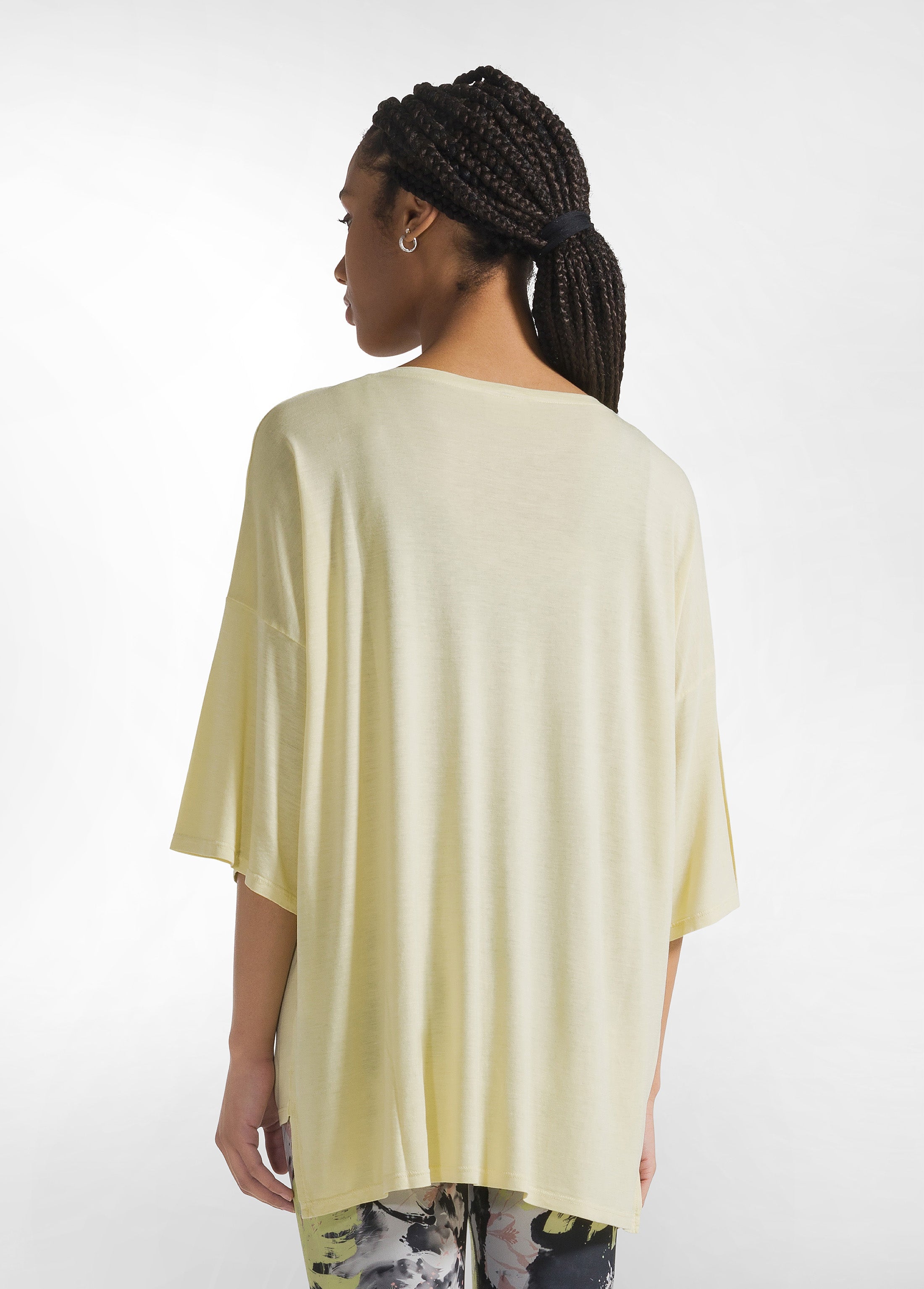 deha-t-shirt-maxi-in-viscosa-giallo-girocollo-ampio image 2