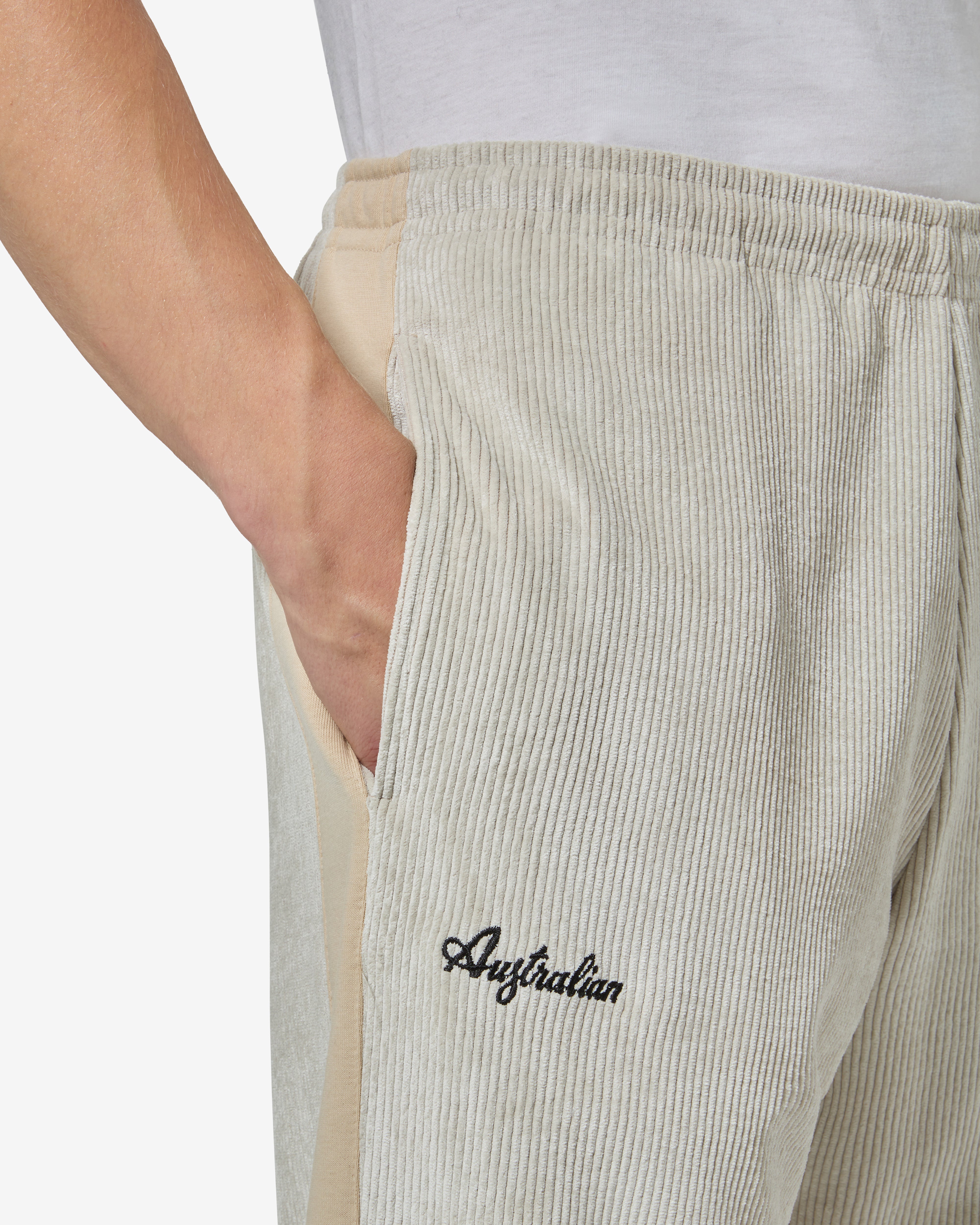 australian-style-track-pant-pantalone-corduroy-sabbia-urban image 4