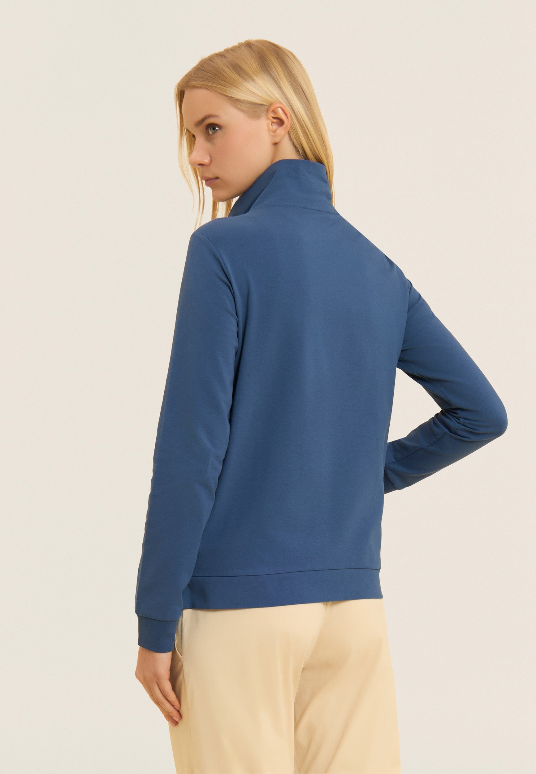 freddy-felpa-zip-collo-alto-ricami-floreali-donna image 3