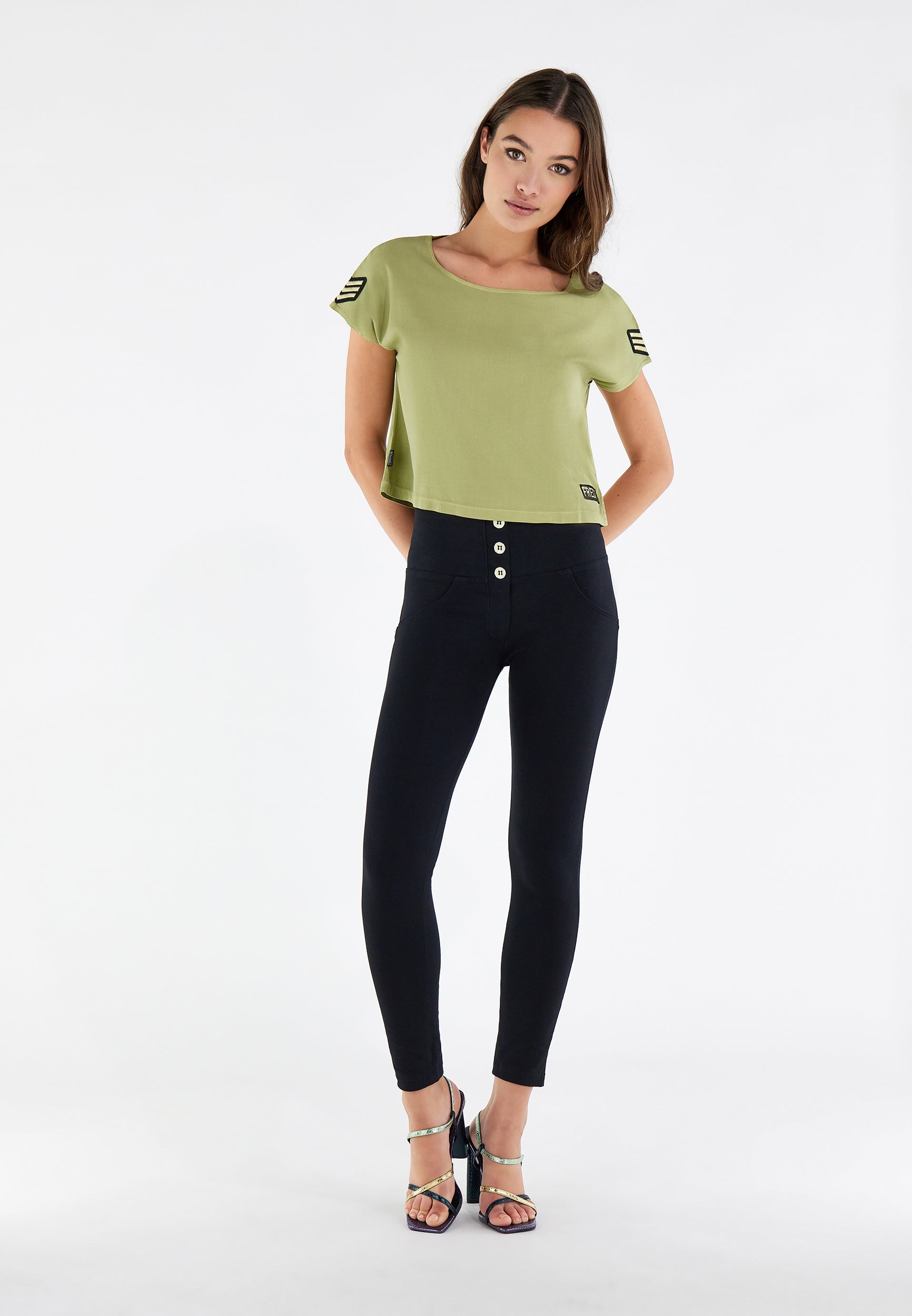 freddy-wr-up-pantaloni-push-up-7-8-superskinny-vita-alta-con-bottoni image 2