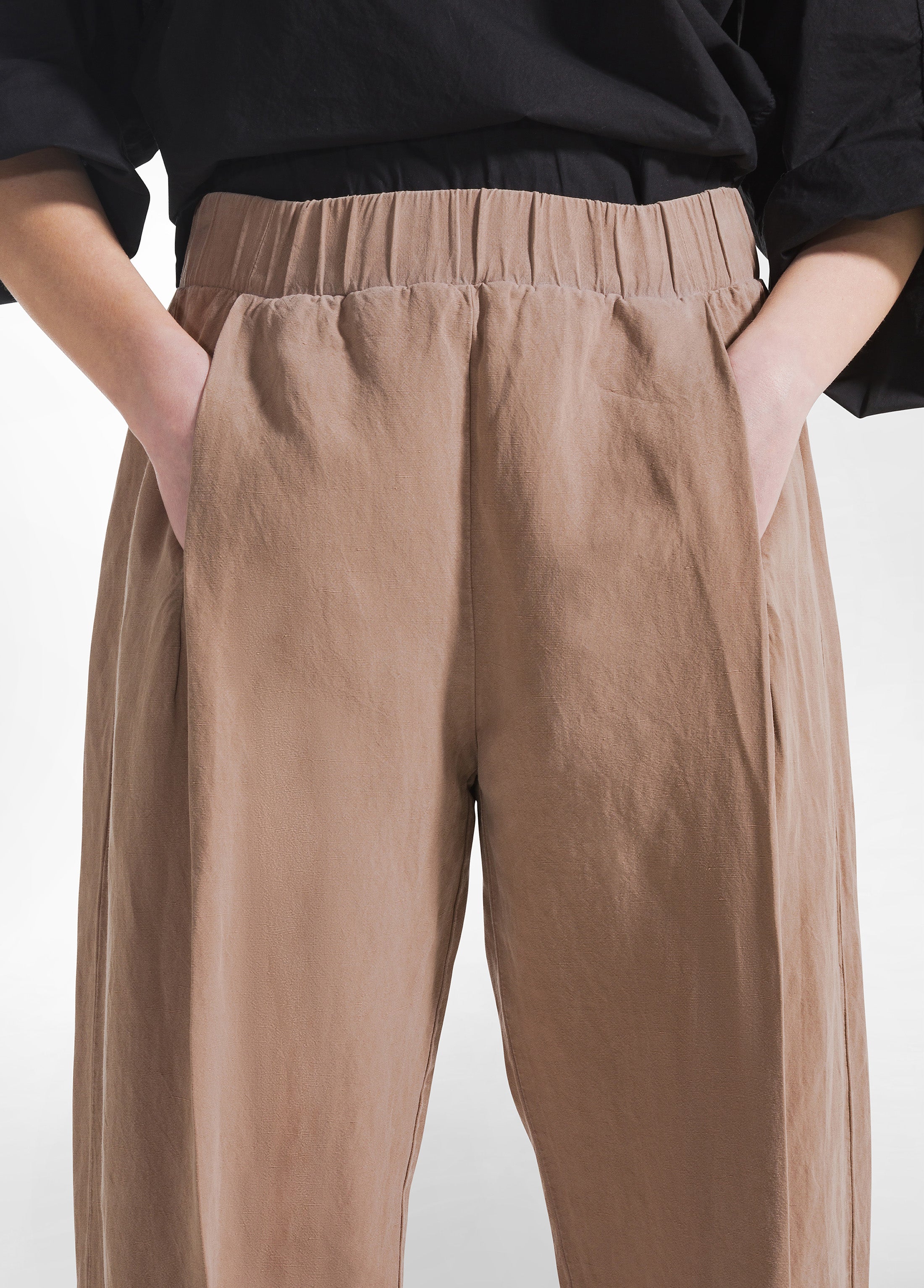deha-pantaloni-plissettati-in-lino-fiammato-marrone image 4