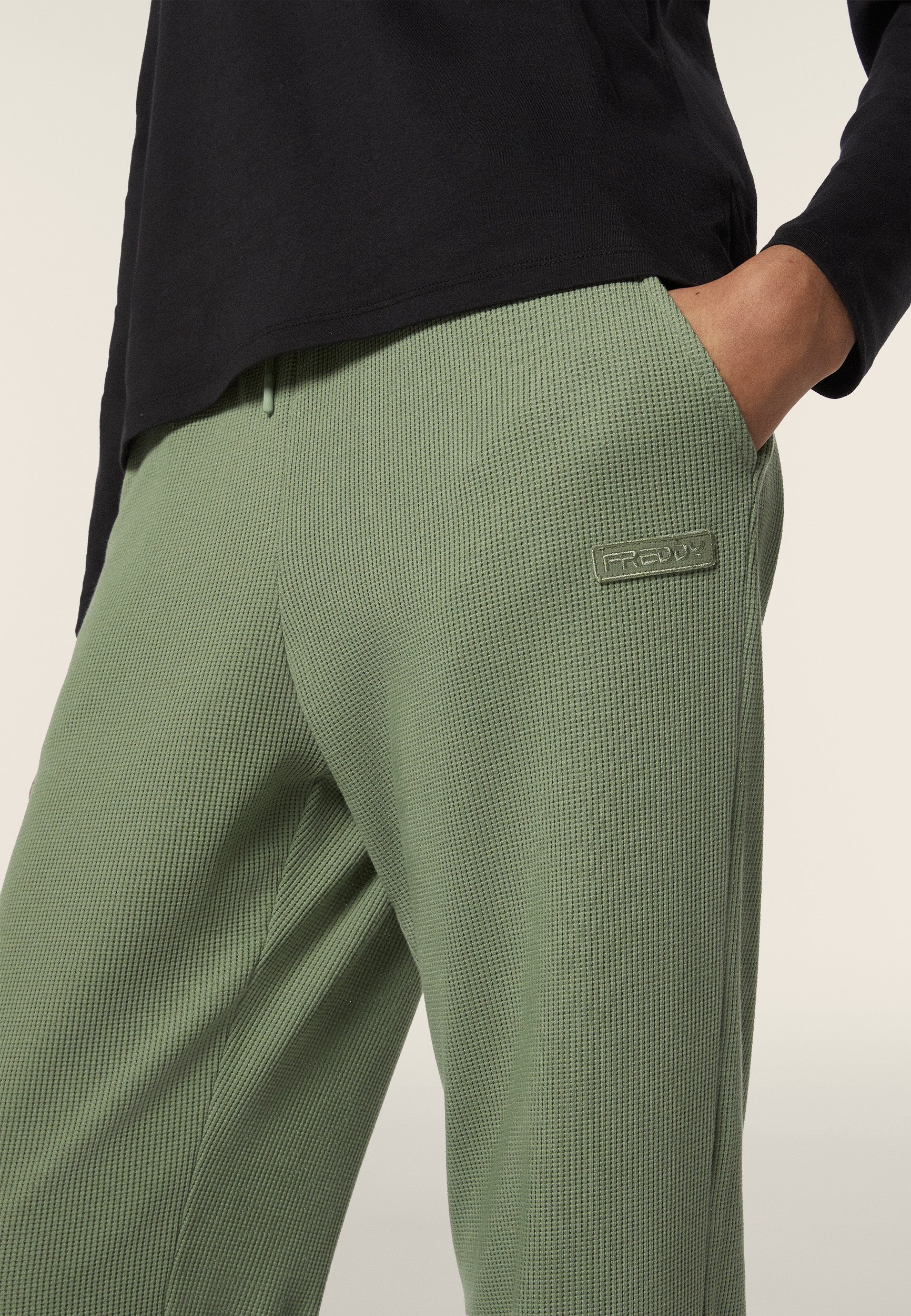 freddy-pantaloni-joggers-donna-in-jersey-waffle-con-elastico image 4