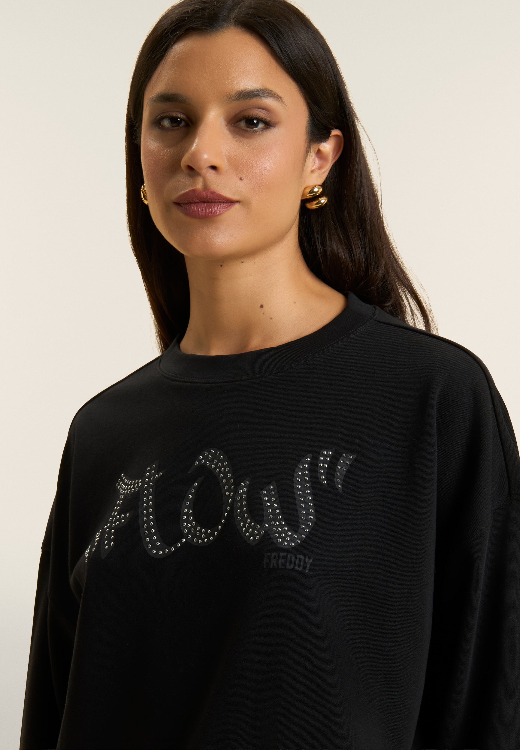 freddy-felpa-cropped-oversize-flow-con-borchie-french-terry image 4