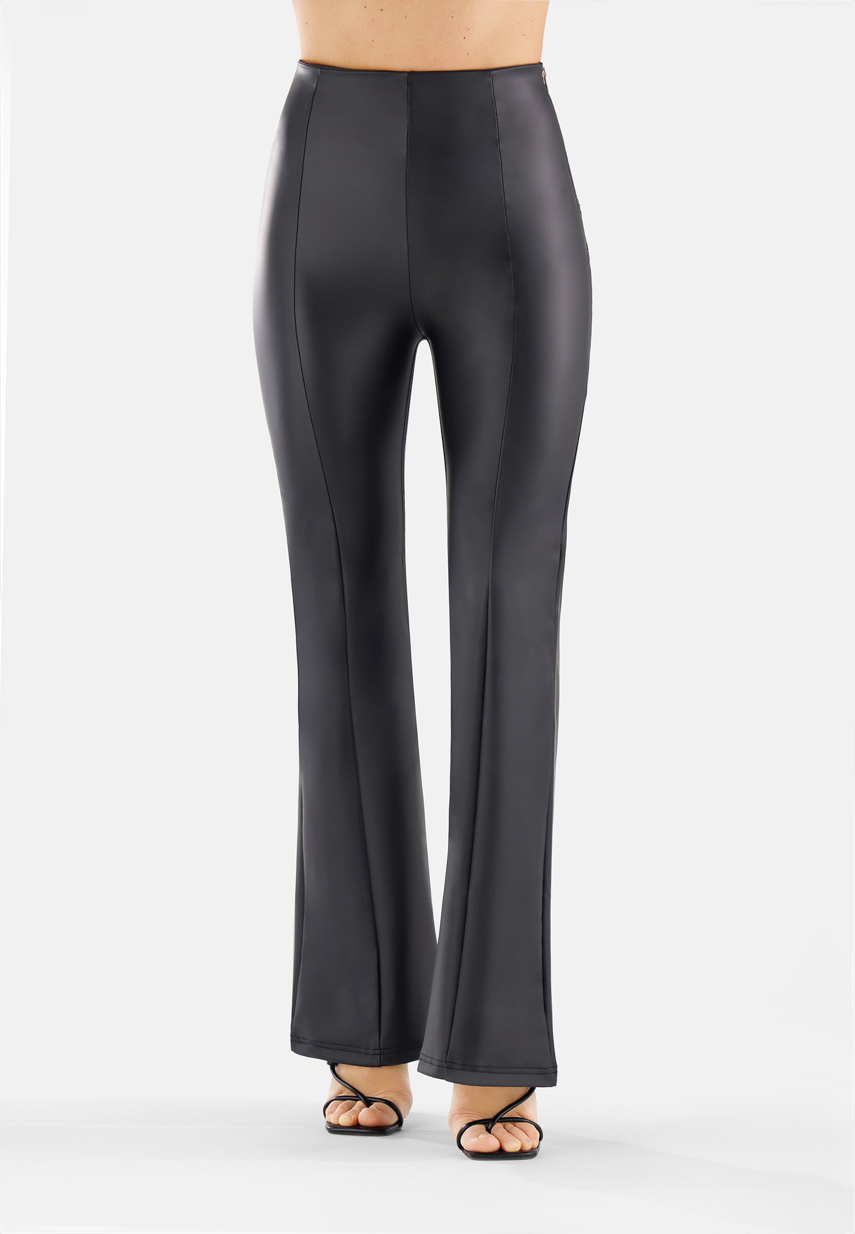 freddy-wr-up-pantaloni-similpelle-vita-alta-fondo-super-flare image 4