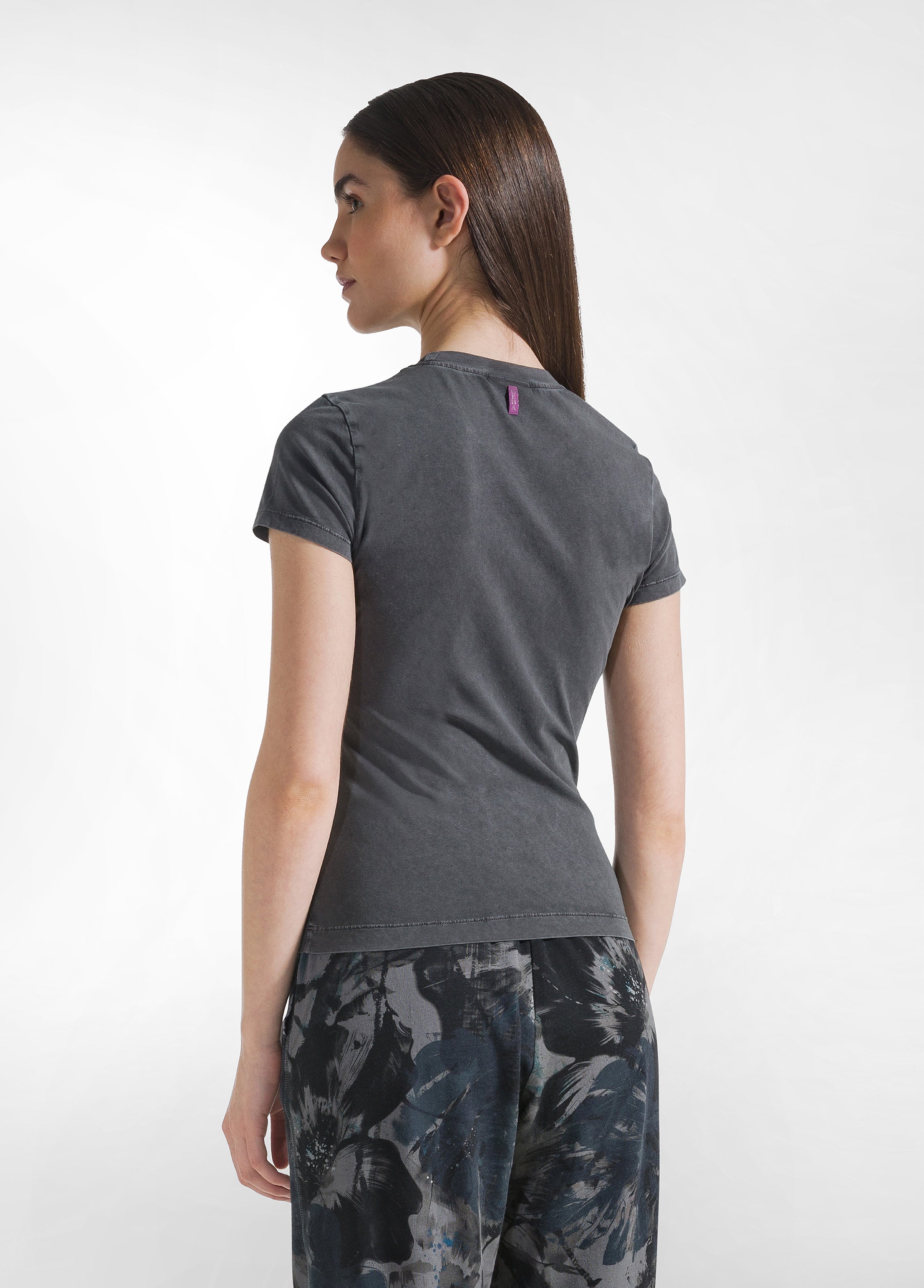 deha-t-shirt-stretch-effetto-marmo-nero-maglietta-aderente-donna image 2