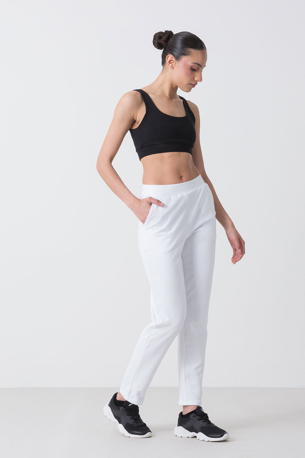 dimensione-danza-basic-pantalone-uomo-dritto-in-felpa-elasticizzata-con-logo image 7