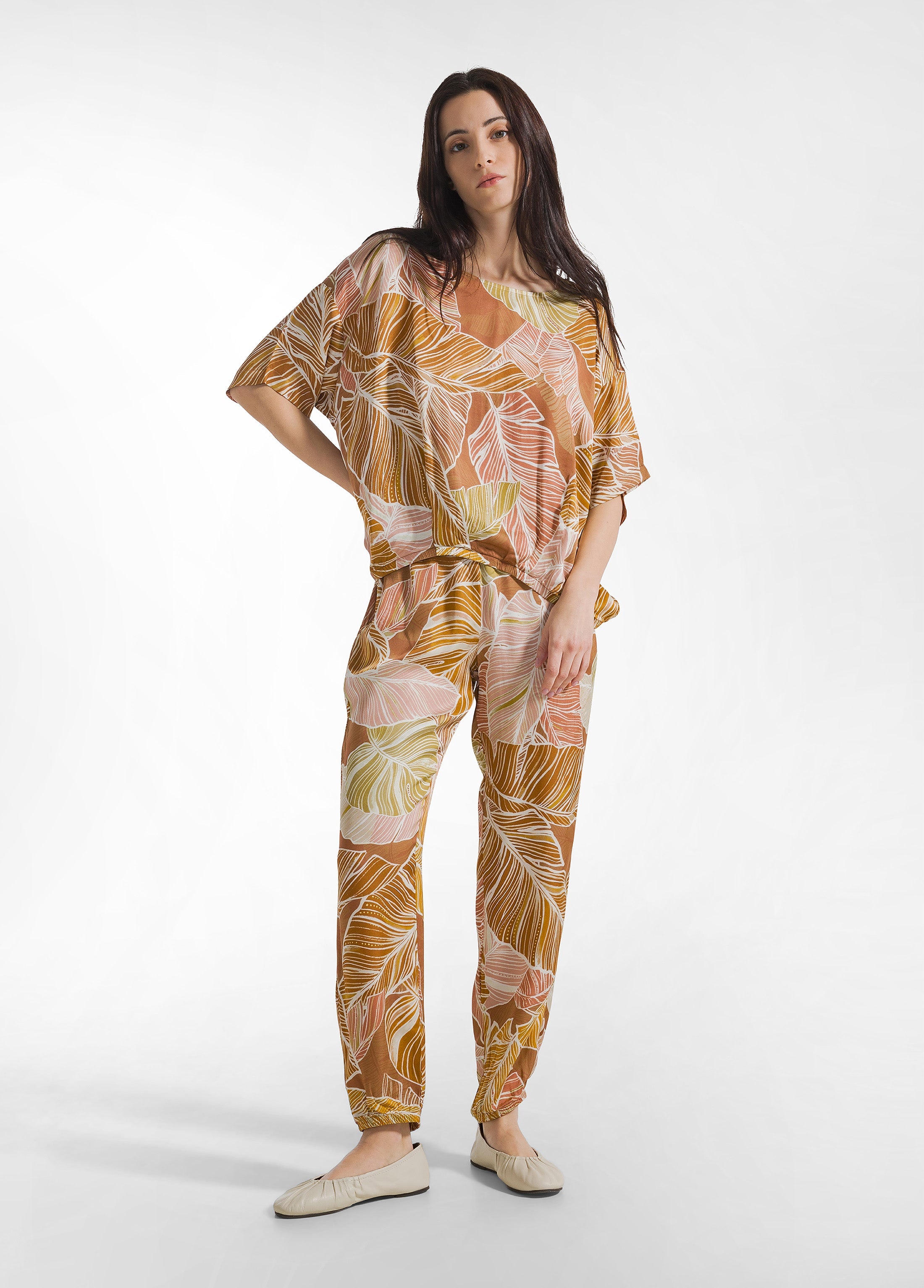 deha-blusa-in-raso-stampato-marrone-top-leisurewear-donna image 4