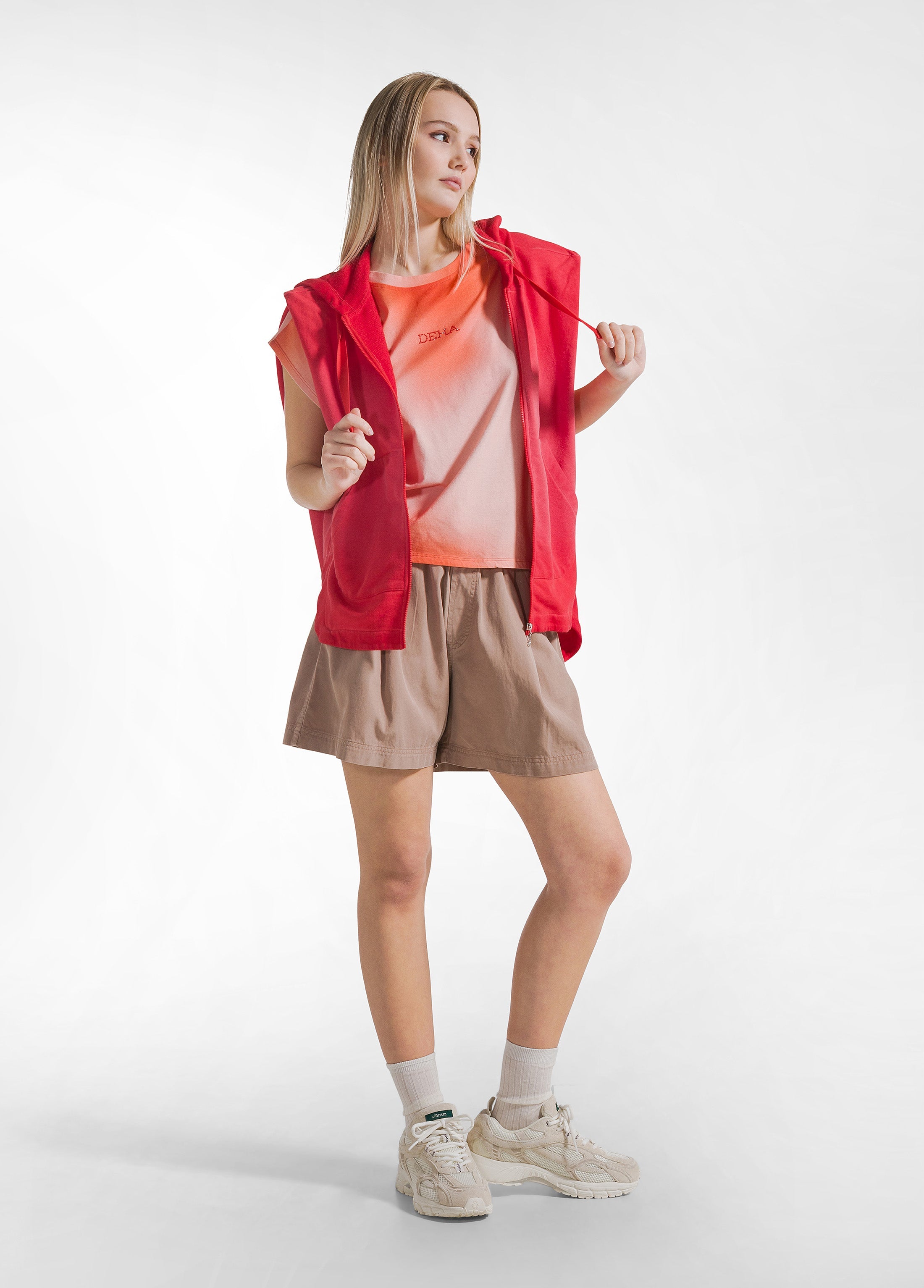 deha-t-shirt-oversize-in-cotone-organico-all-over-rosso image 4