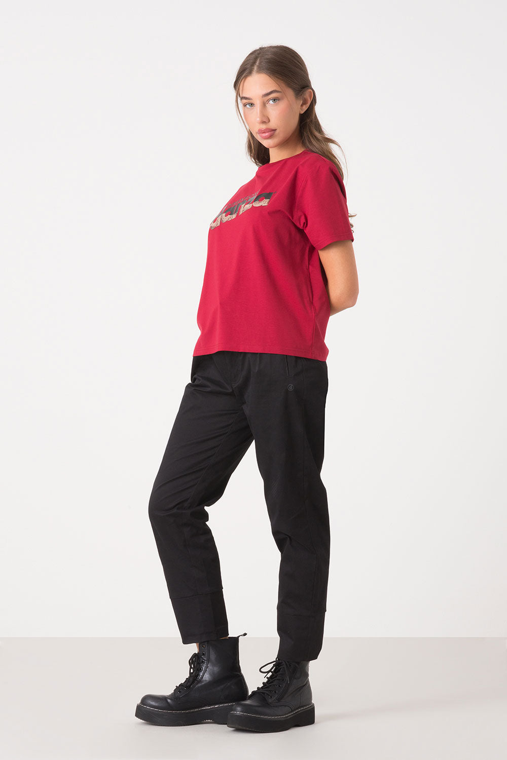 dimensione-danza-t-shirt-modal-jersey-stretch-con-stampa-a-contrasto-e-paillette image 7