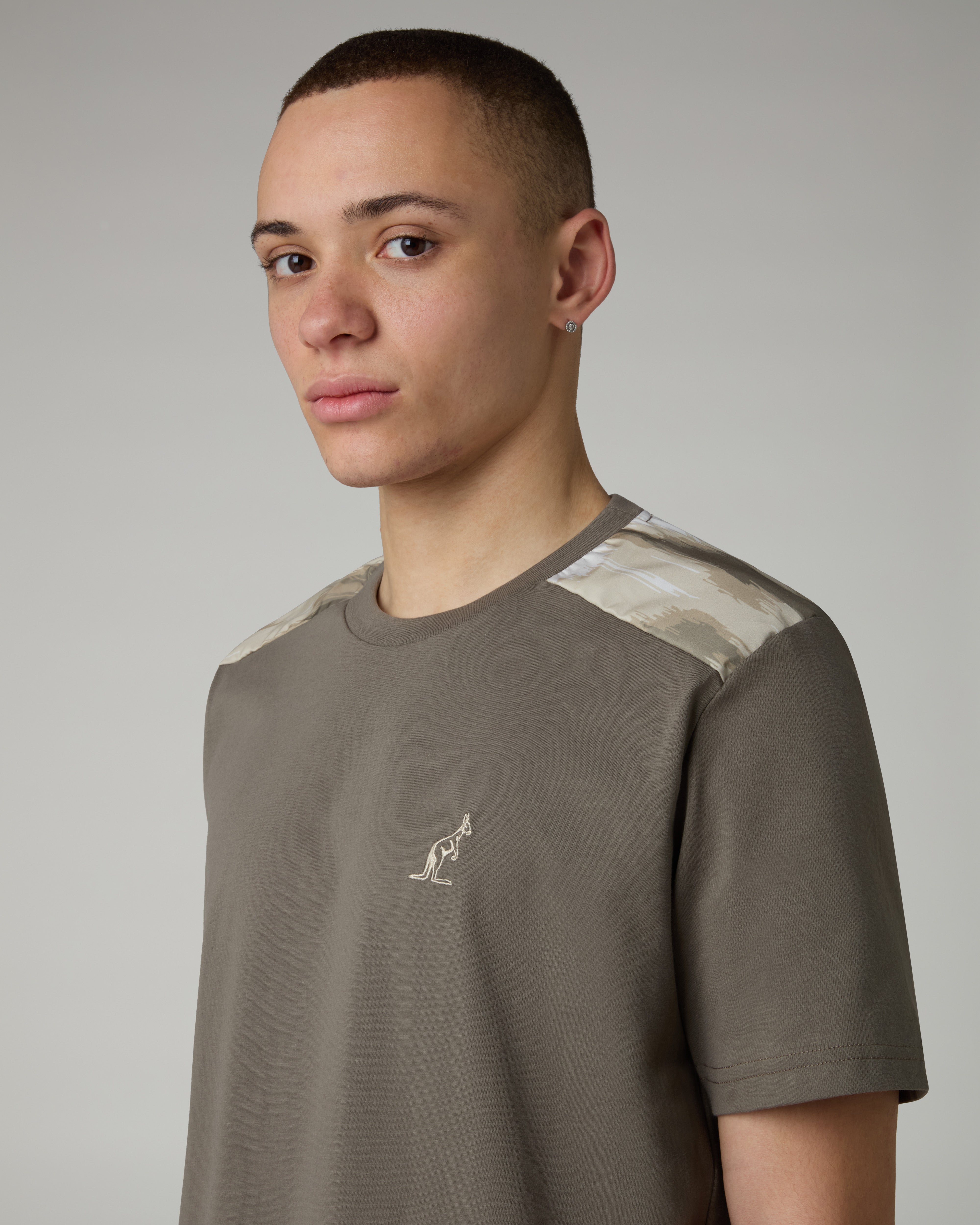 australian-doric-cotton-t-shirt-t-shirt-cotone-ferro-regular-fit image 4