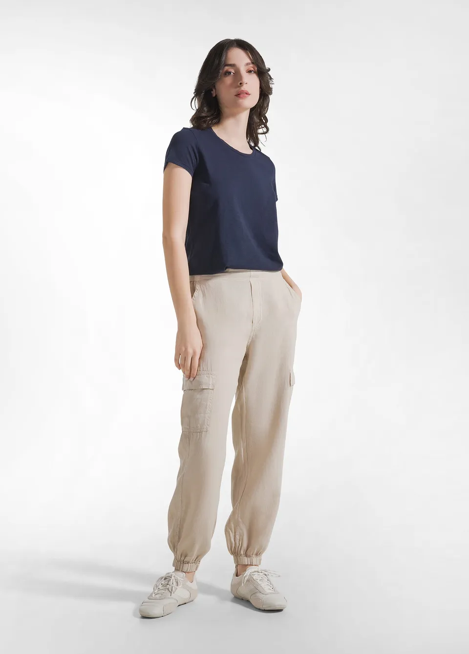 deha-pantalone-cargo-in-lino-beige-vita-elasticizzata image 1
