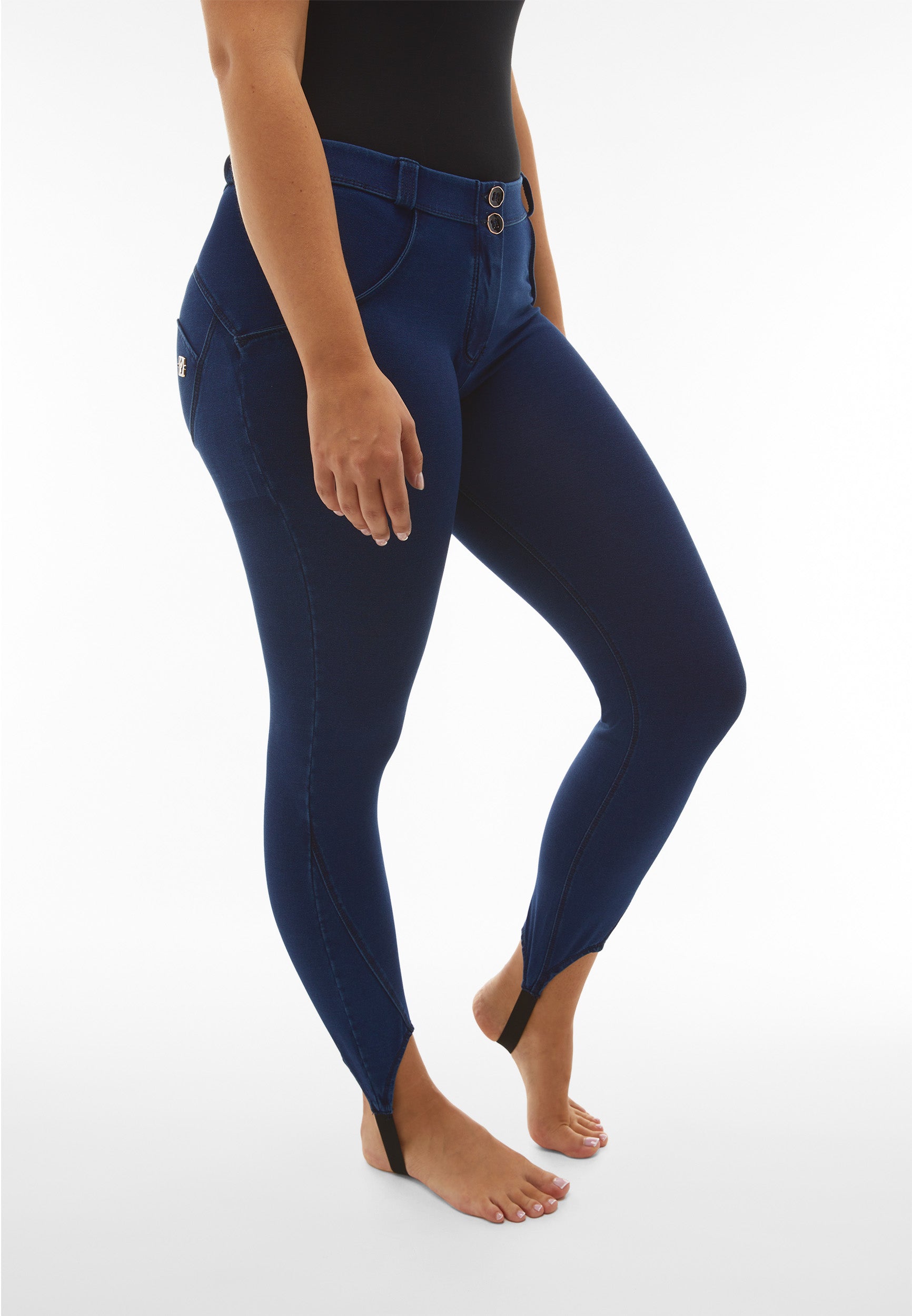 freddy-jeggings-push-up-wr-up-vita-regular-con-ghette-sul-fondo image 1