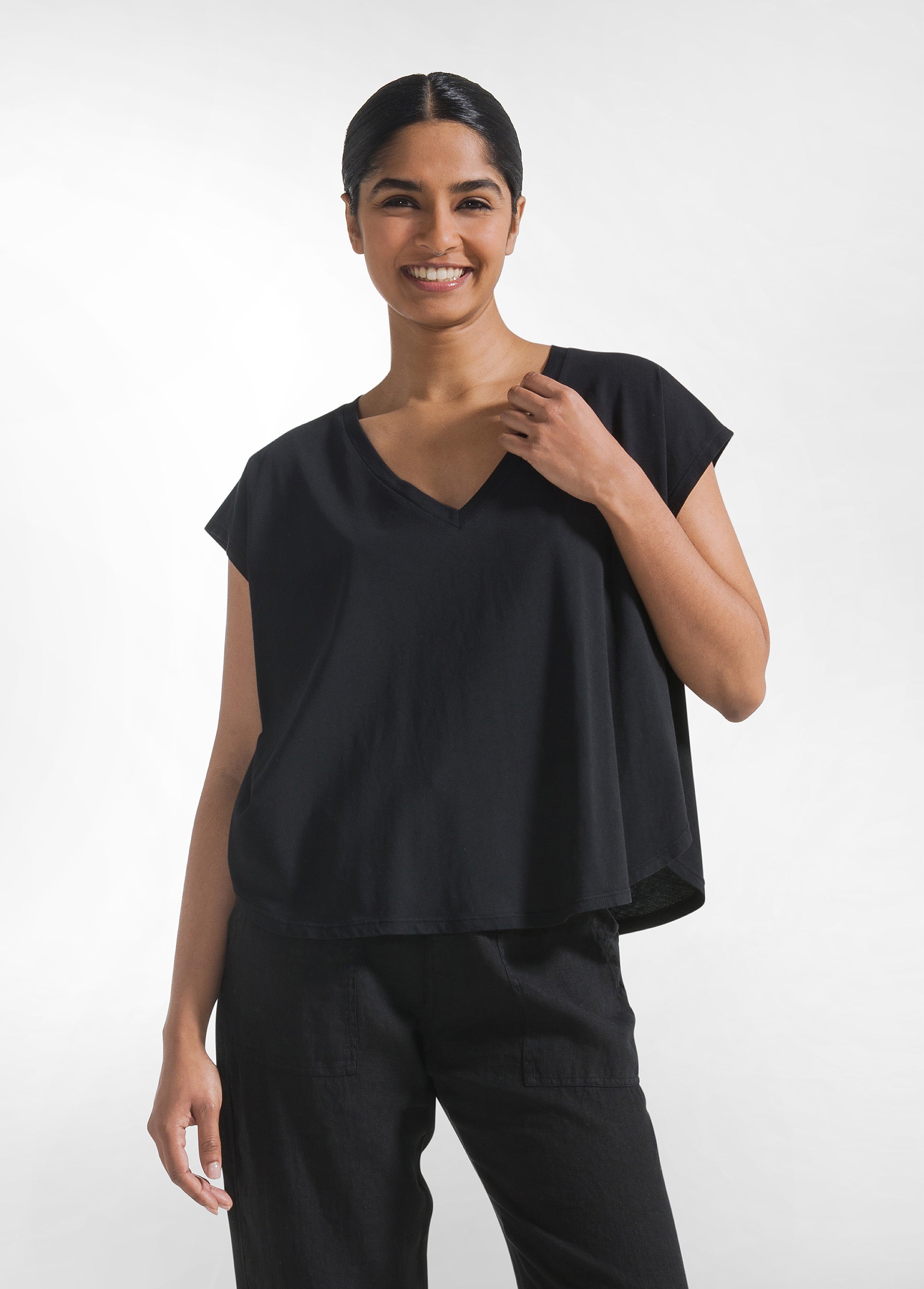 deha-t-shirt-loose-fit-in-jersey-organico-nero-d42400 image 1