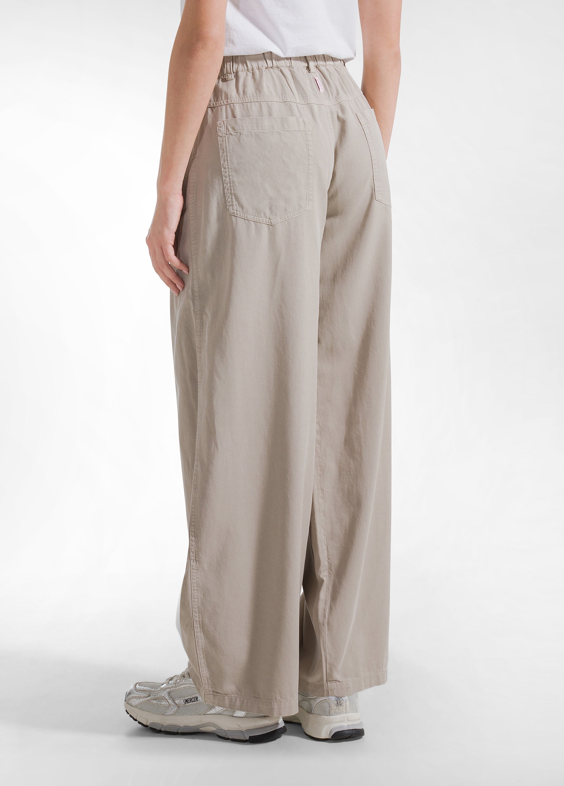 deha-pantaloni-dritti-in-twill-di-lyocell-beige-d42757 image 3
