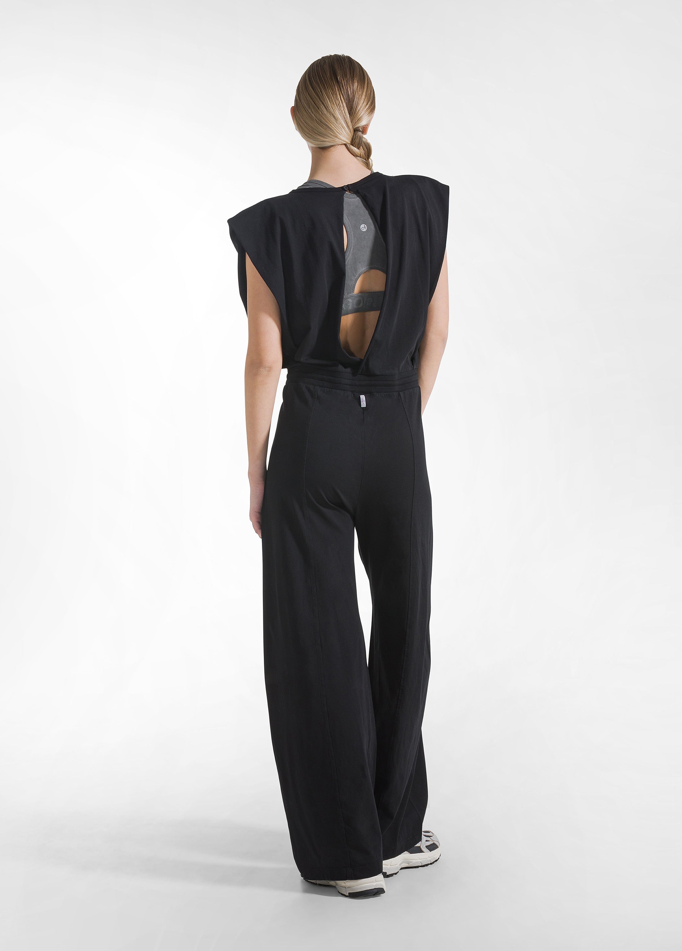 deha-tuta-jumpsuit-in-jersey-con-apertura-sul-retro-nero image 3