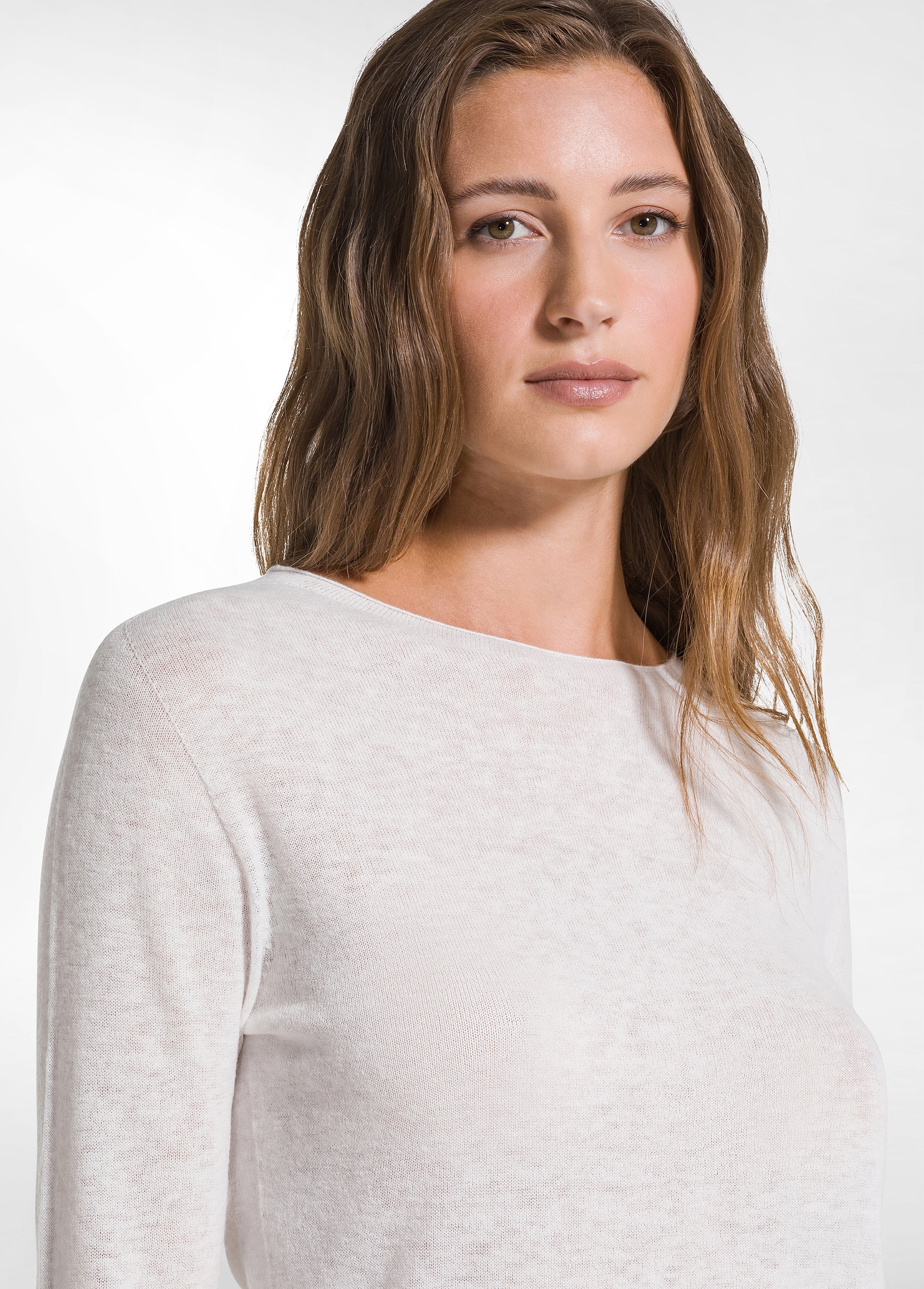 deha-maglia-girocollo-lana-leggera-d52712-bianco-donna image 3
