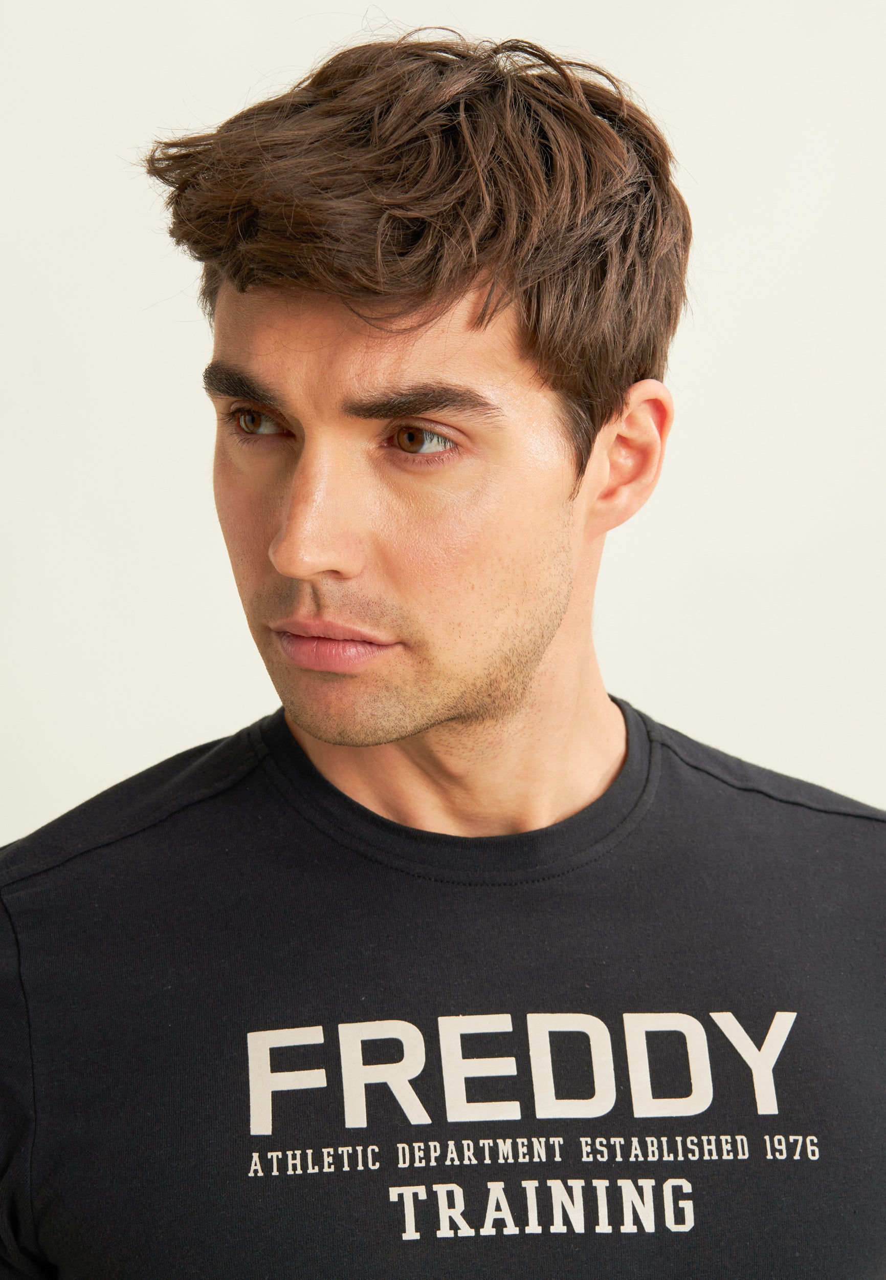 freddy-t-shirt-uomo-regular-con-logo-centrale-e-dettaglio-camouflage image 4