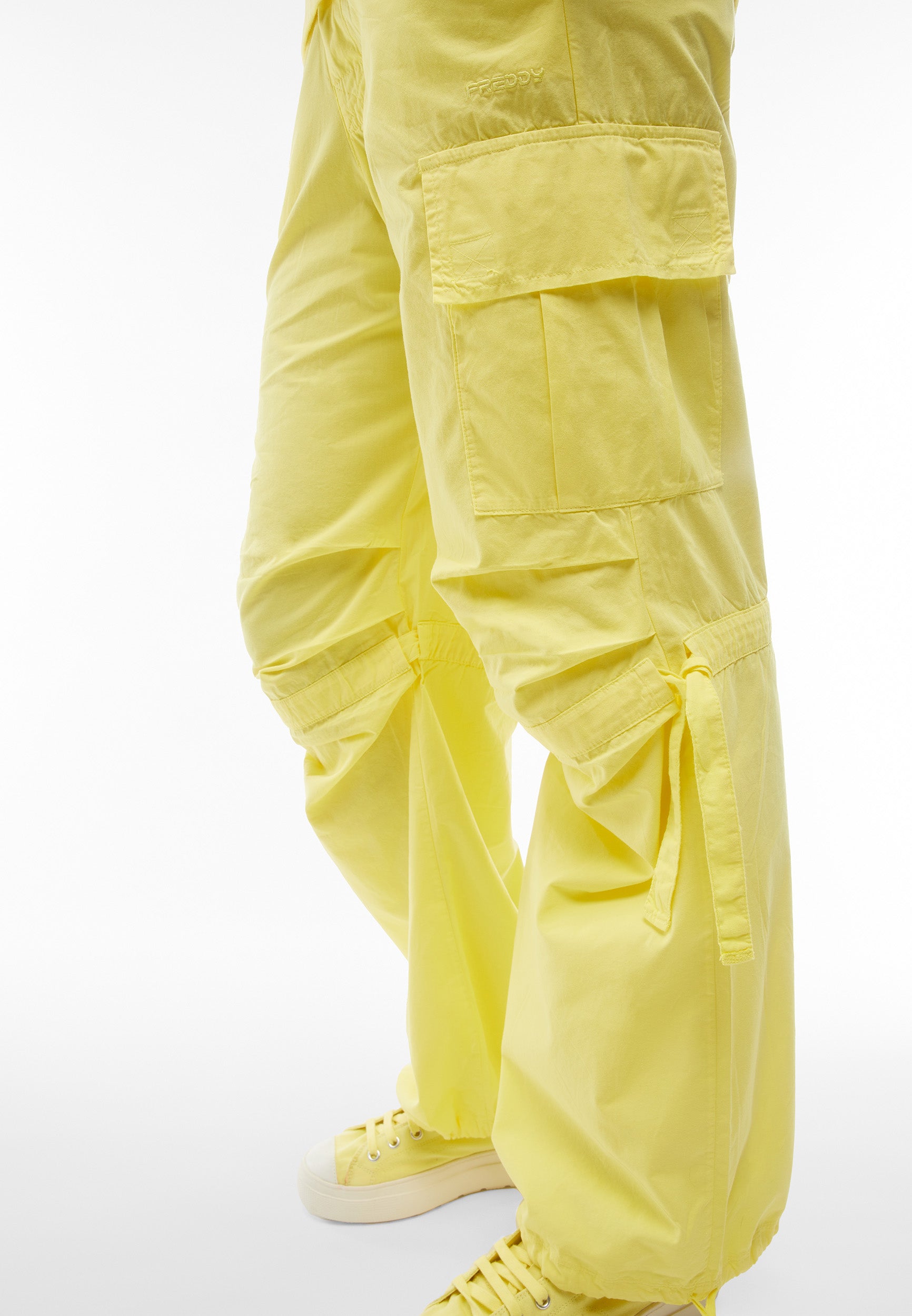 freddy-pantaloni-cargo-donna-popeline-tinto-capo-parachute image 4