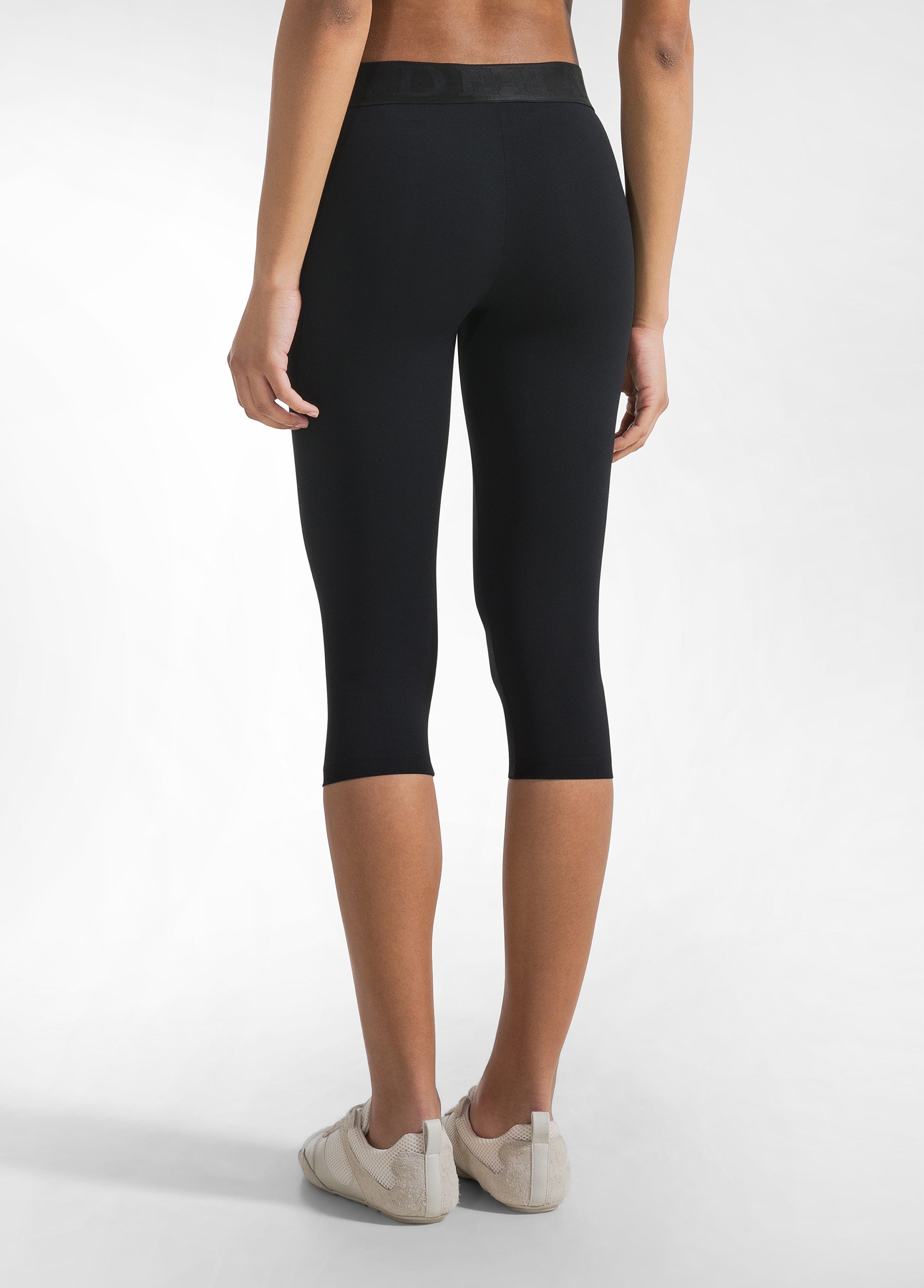 deha-capri-modellante-nero-7-8-leggings-emana-shaping image 3