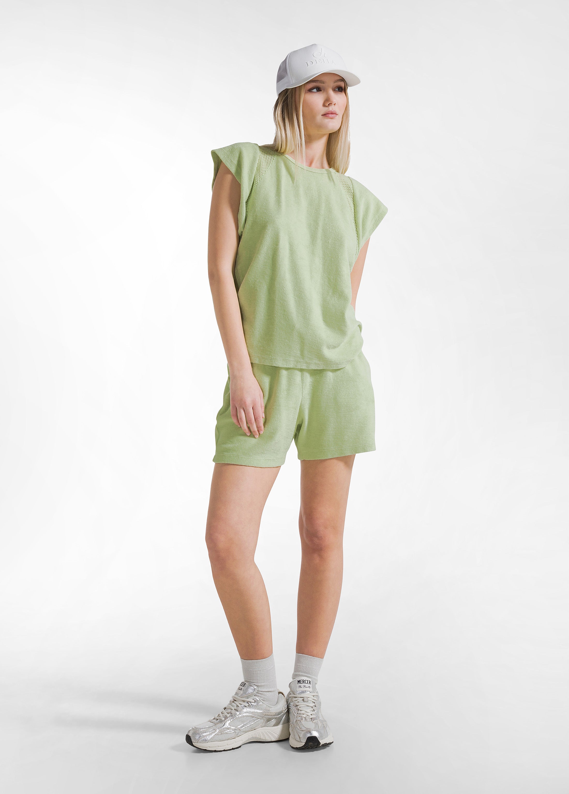 deha-completo-t-shirt-e-short-in-felpa-giallo image 1