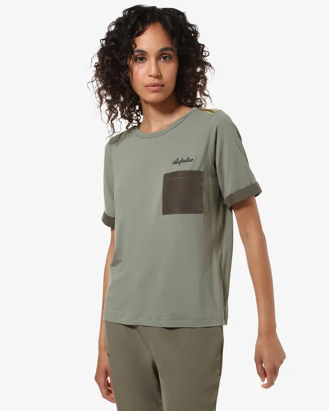 australian-gold-tape-t-shirt-con-taschino image 1