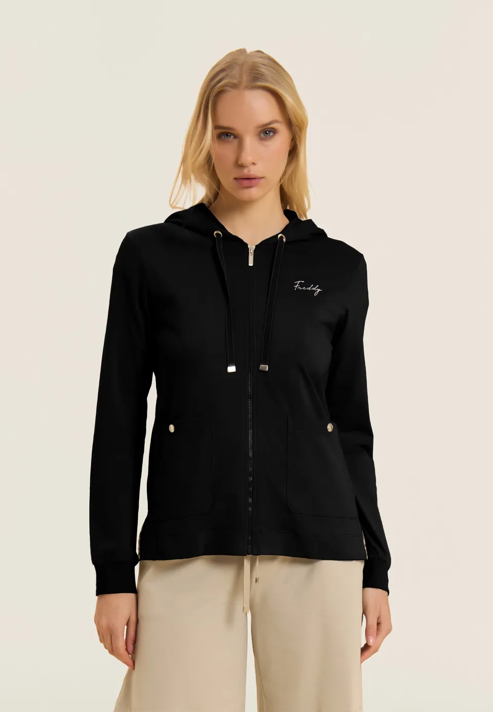 freddy-felpa-con-cappuccio-zip-e-spacchi-animalier image 1