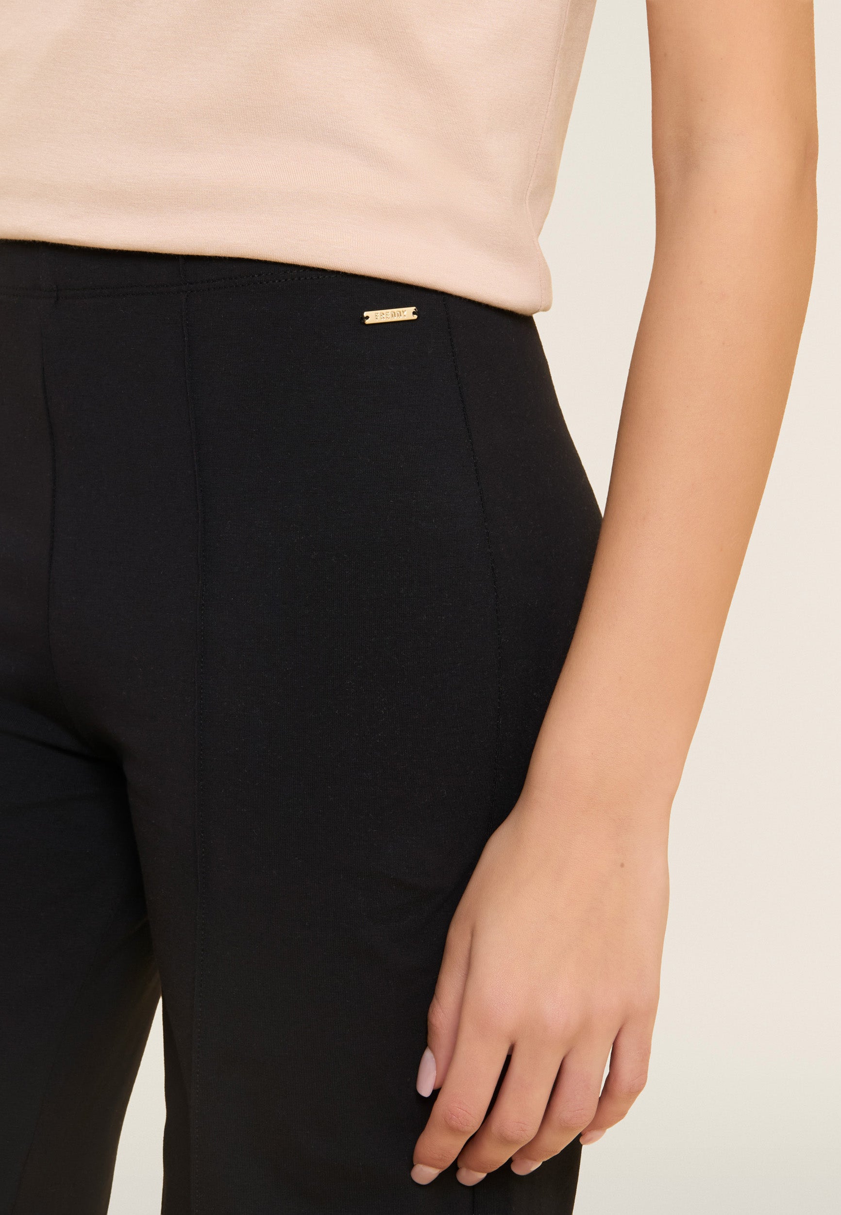freddy-wr-up-pantaloni-slim-gamba-ampia-con-piping-jersey-cotone image 4