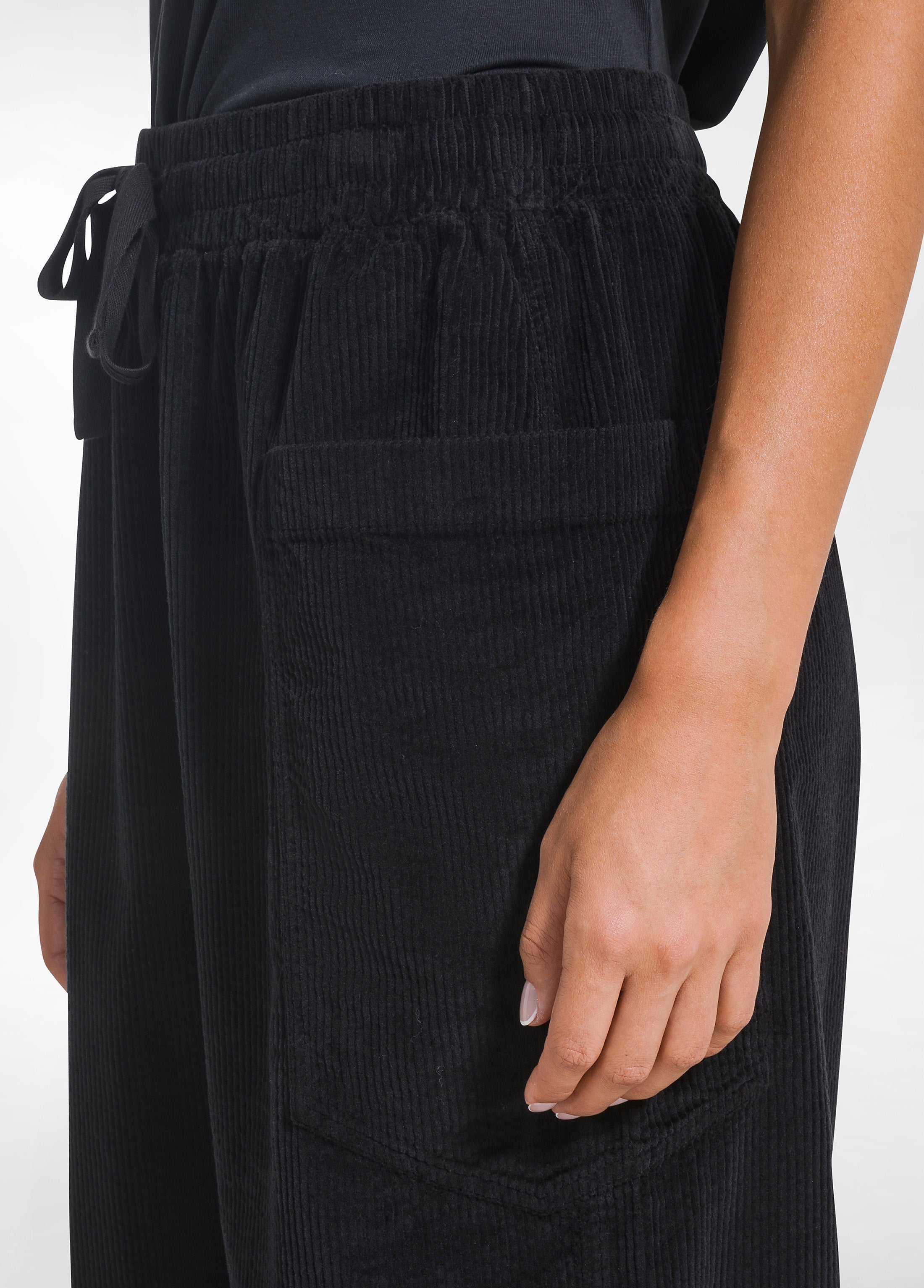 deha-pantalone-ballon-velluto-mille-righe-nero image 4