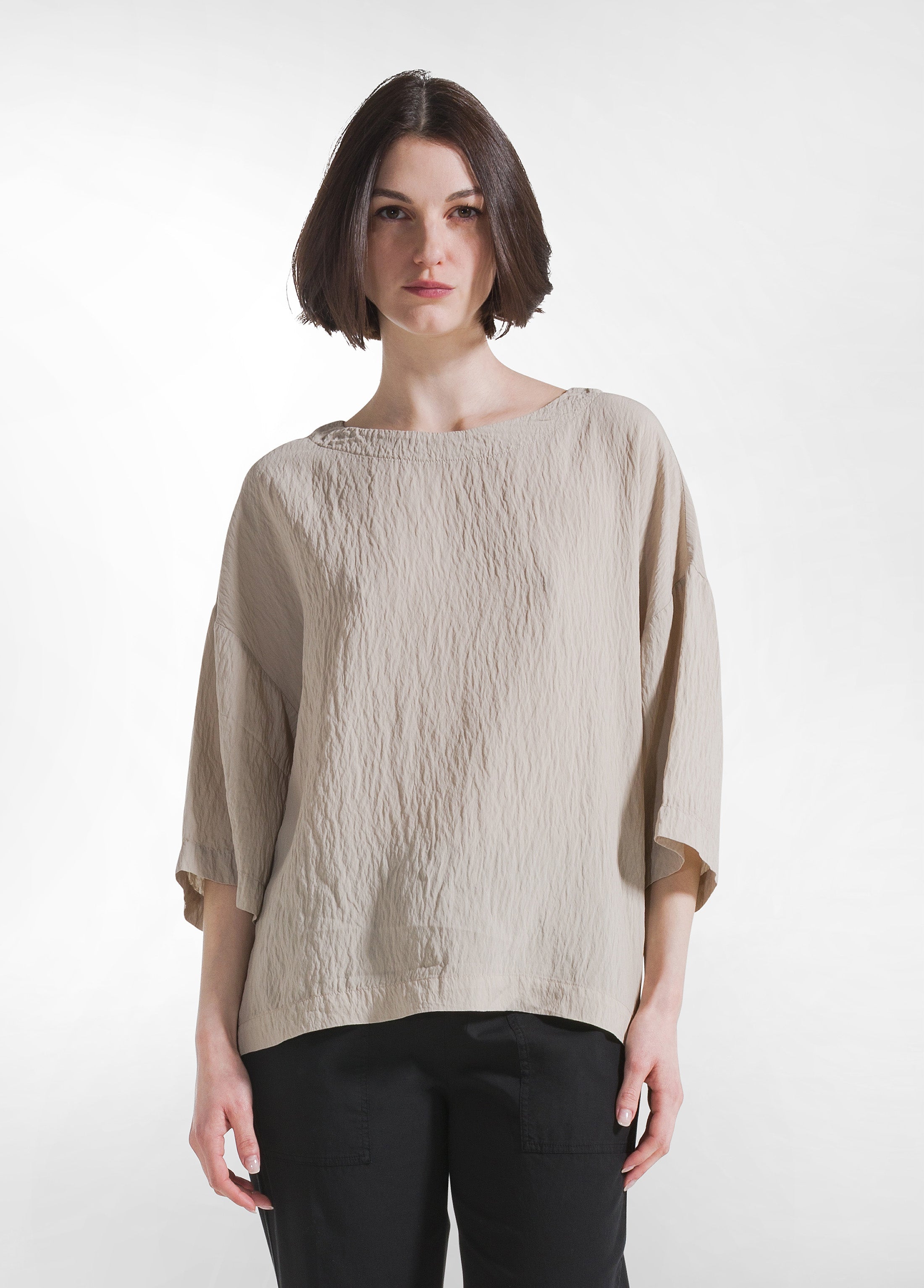 deha-t-shirt-ampia-in-viscosa-effetto-crinkle-beige image 1