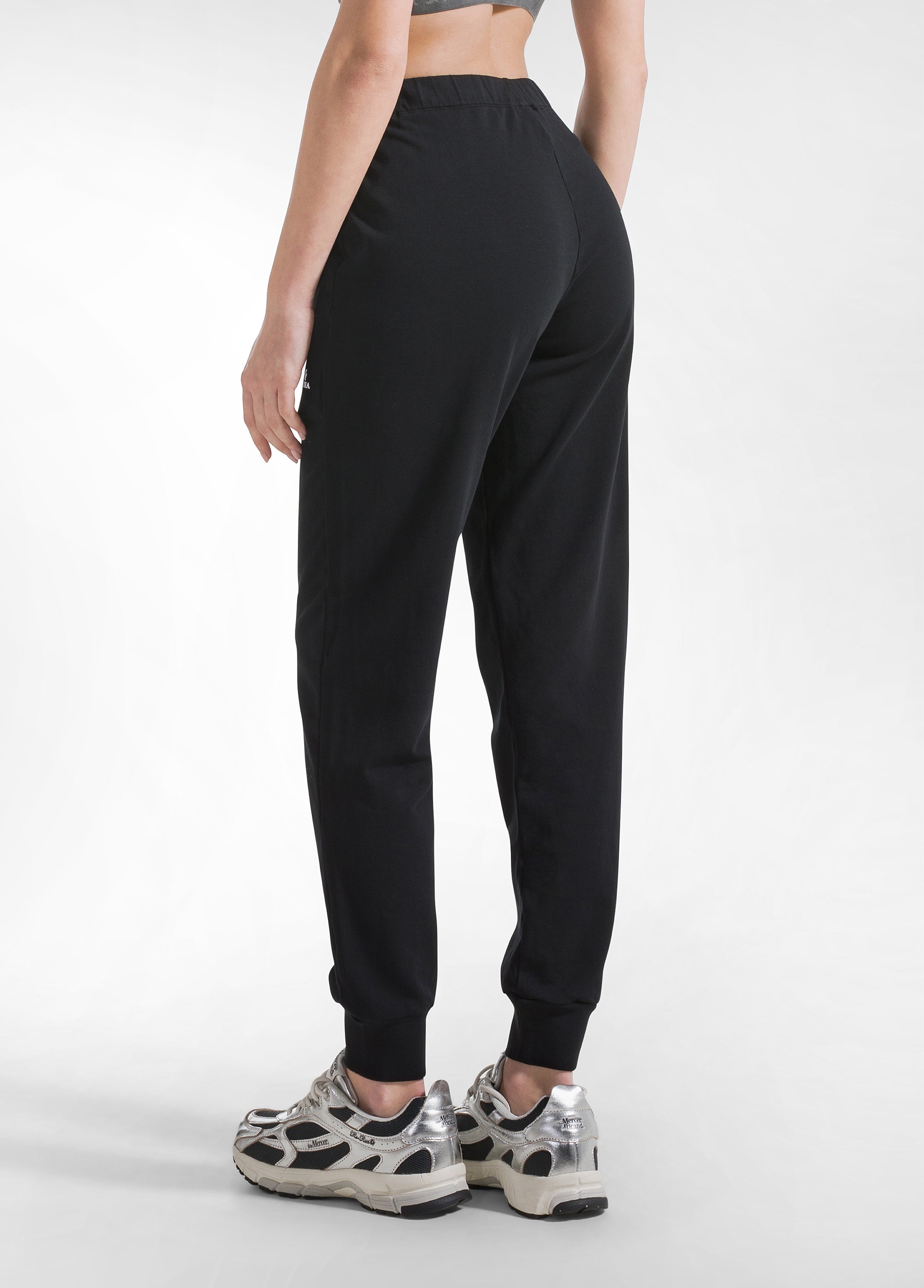 deha-d42255-jogger-in-tessuto-stretch-nero image 3