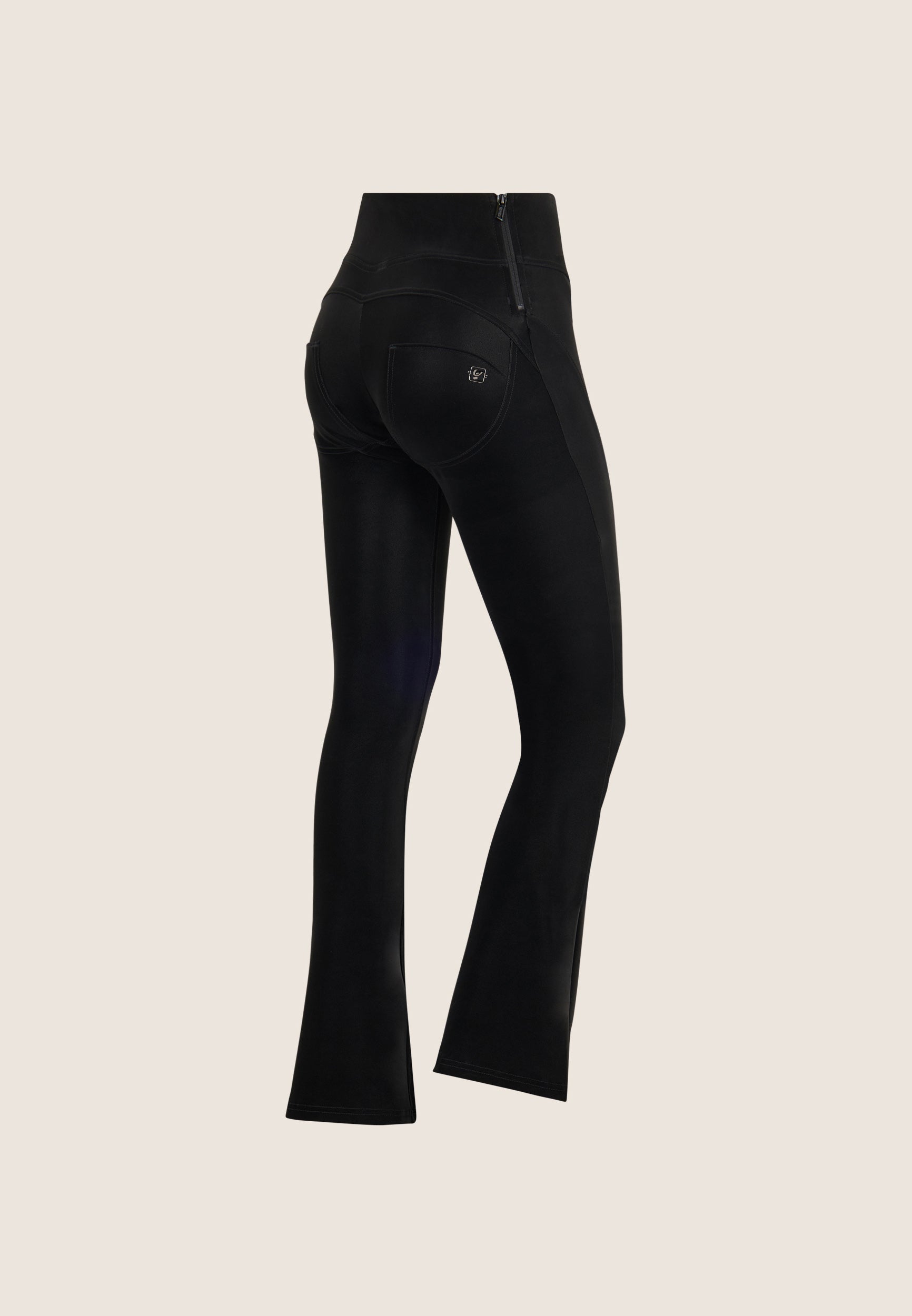 freddy-pantaloni-wr-up-donna-superskinny-mini-flare-effetto-wet image 6