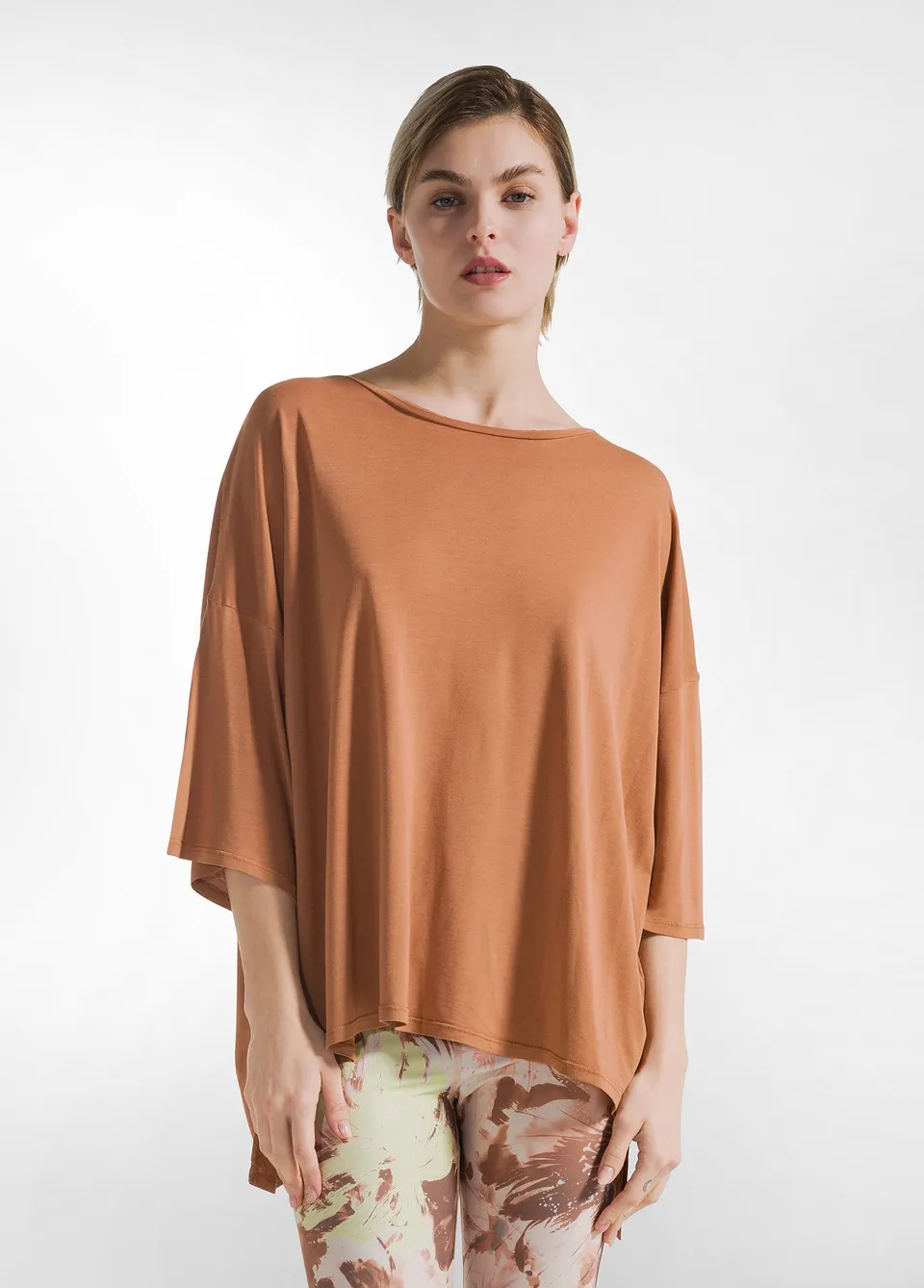 deha-t-shirt-maxi-in-viscosa-marrone image 1