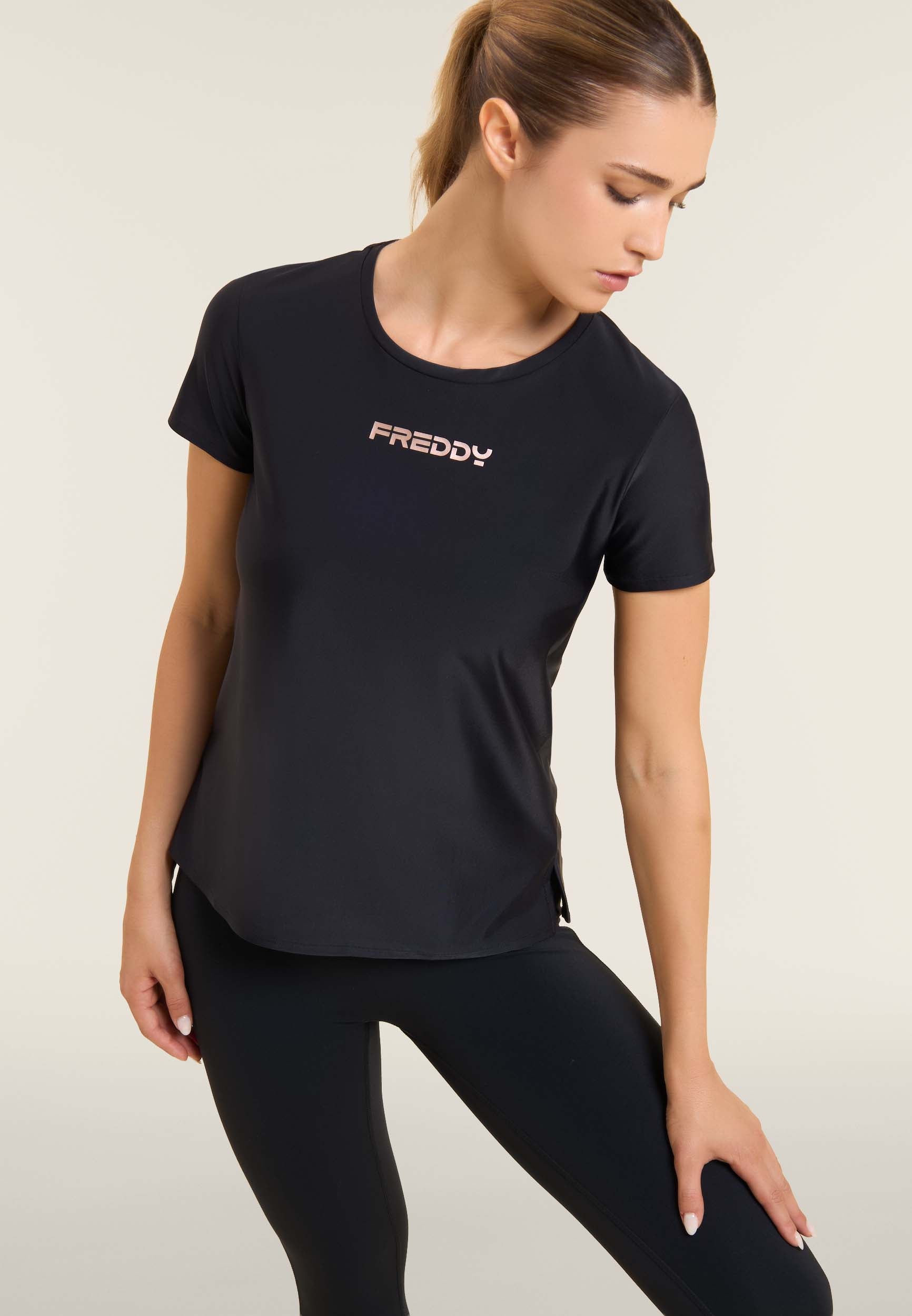 freddy-t-shirt-tecnica-regular-con-spacchi-laterali image 4