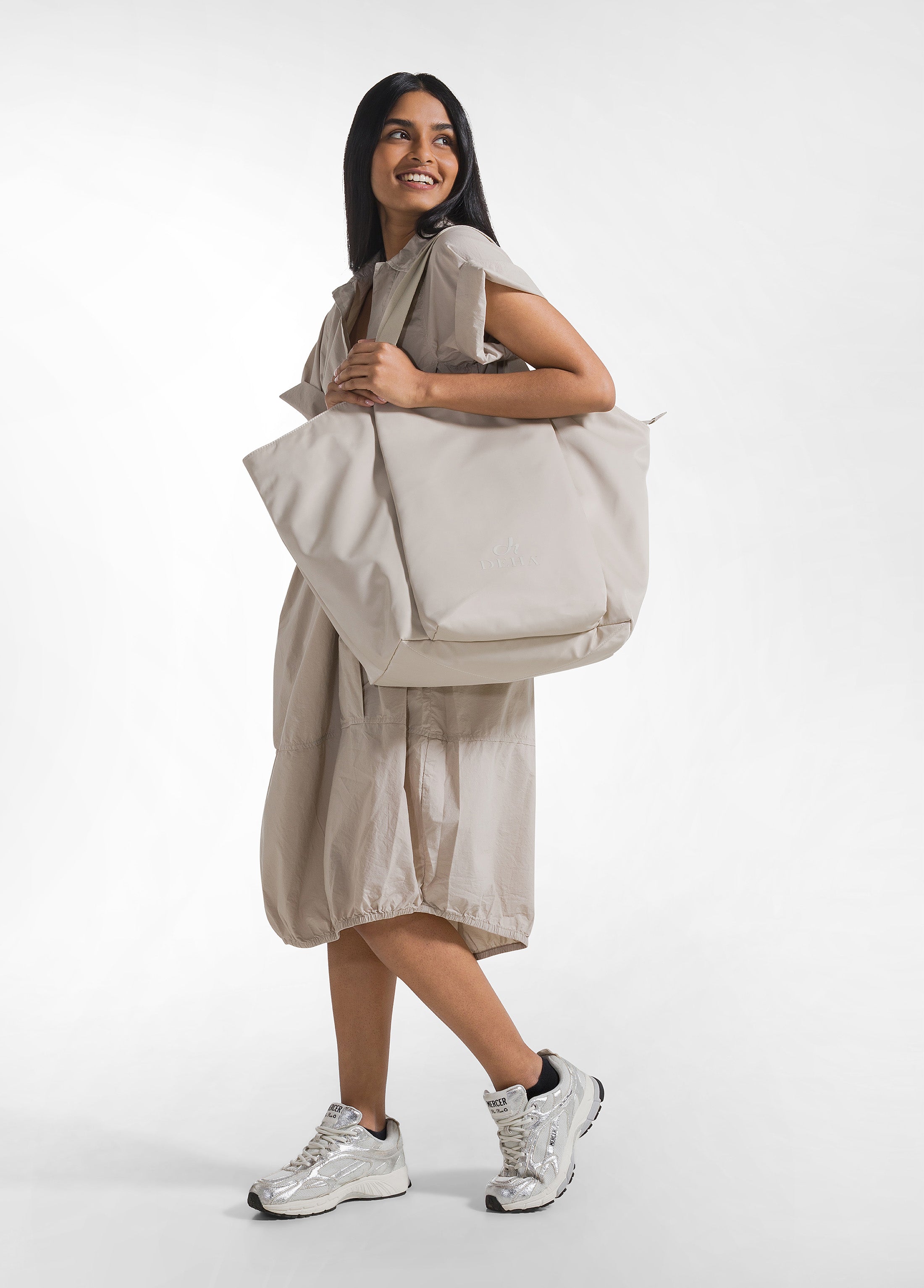 deha-d42914-borsa-da-viaggio-in-nylon-beige image 1