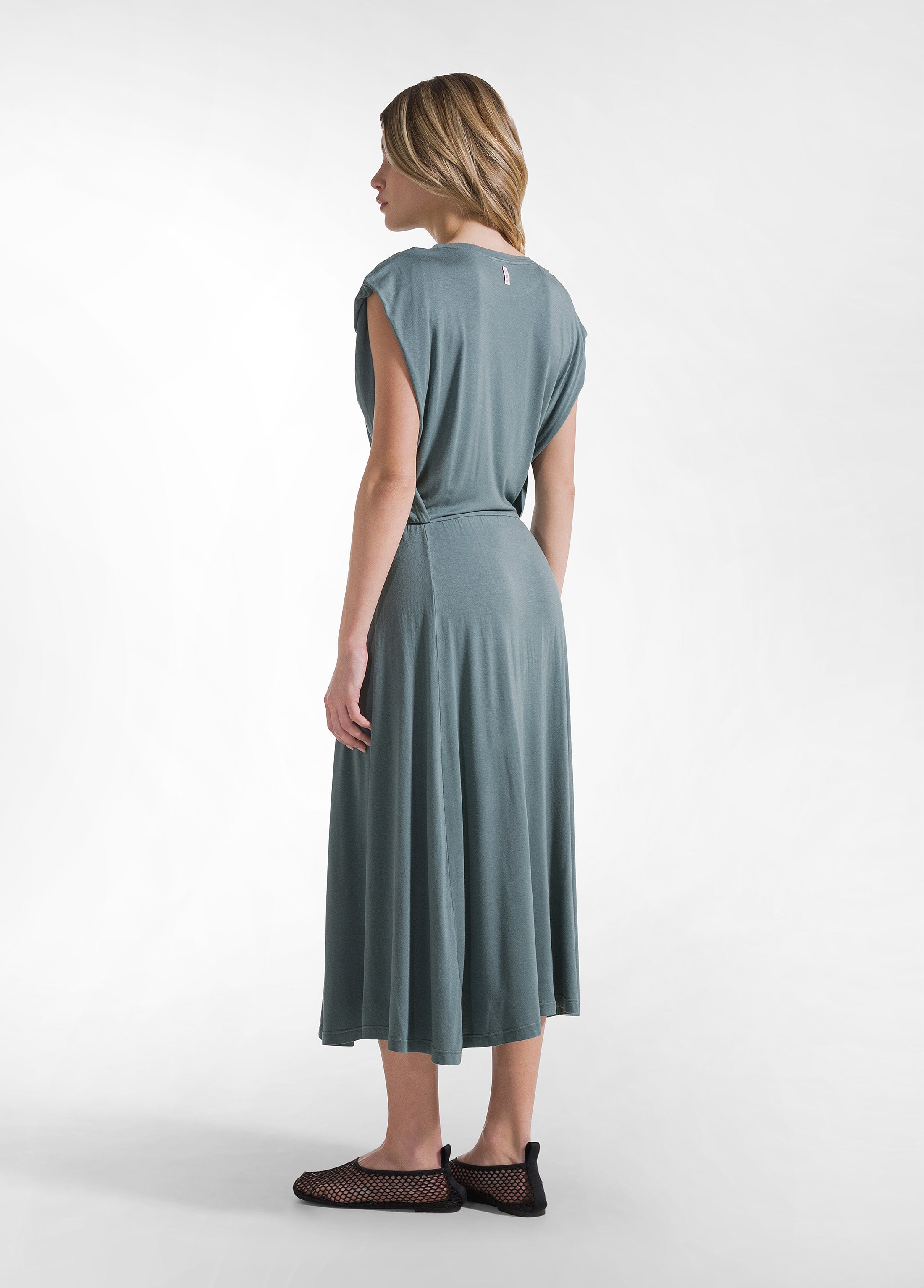 deha-d42287-abito-in-viscosa-ecovero-verde-con-overlay-laterale image 3