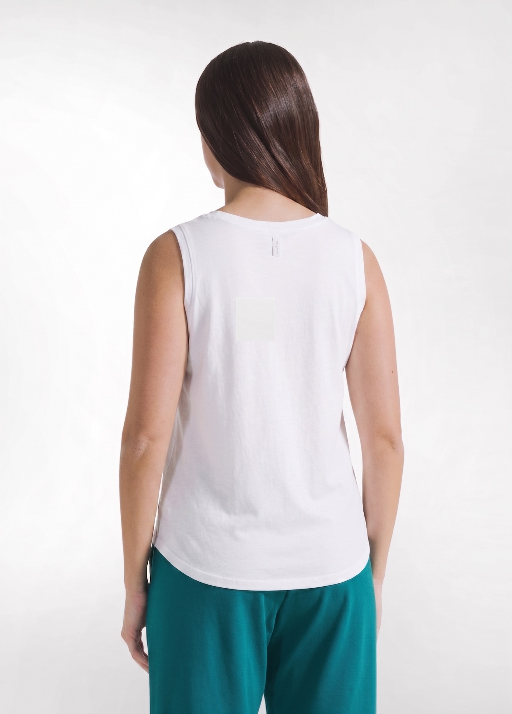 deha-d42402-top-con-stampa-grafica-in-jersey-organico-bianco image 2