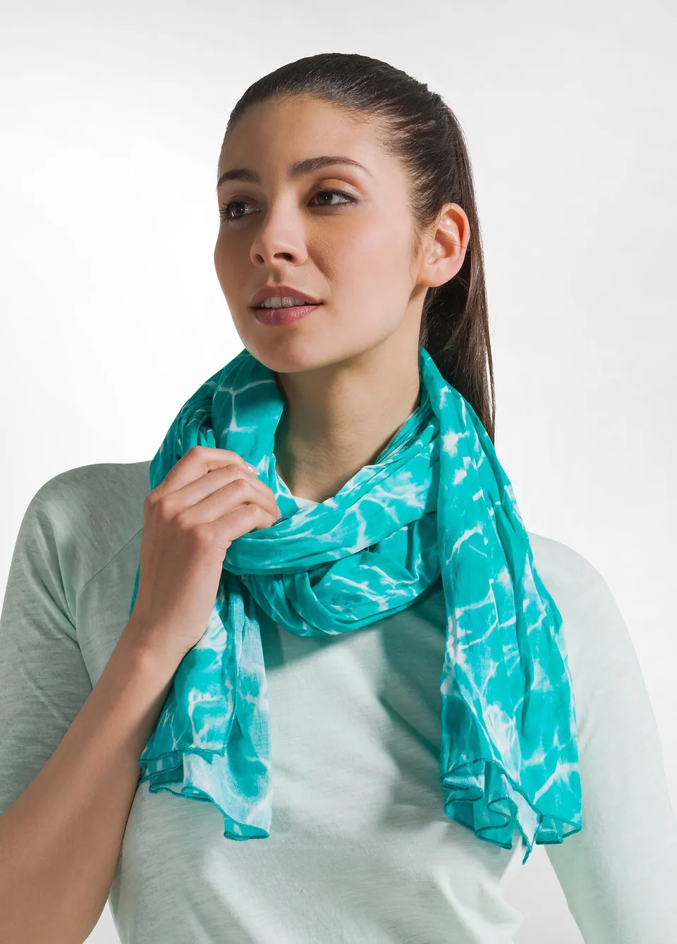 deha-foulard-in-mussola-di-cotone-blu-accessorio-unisex-leggero image 1