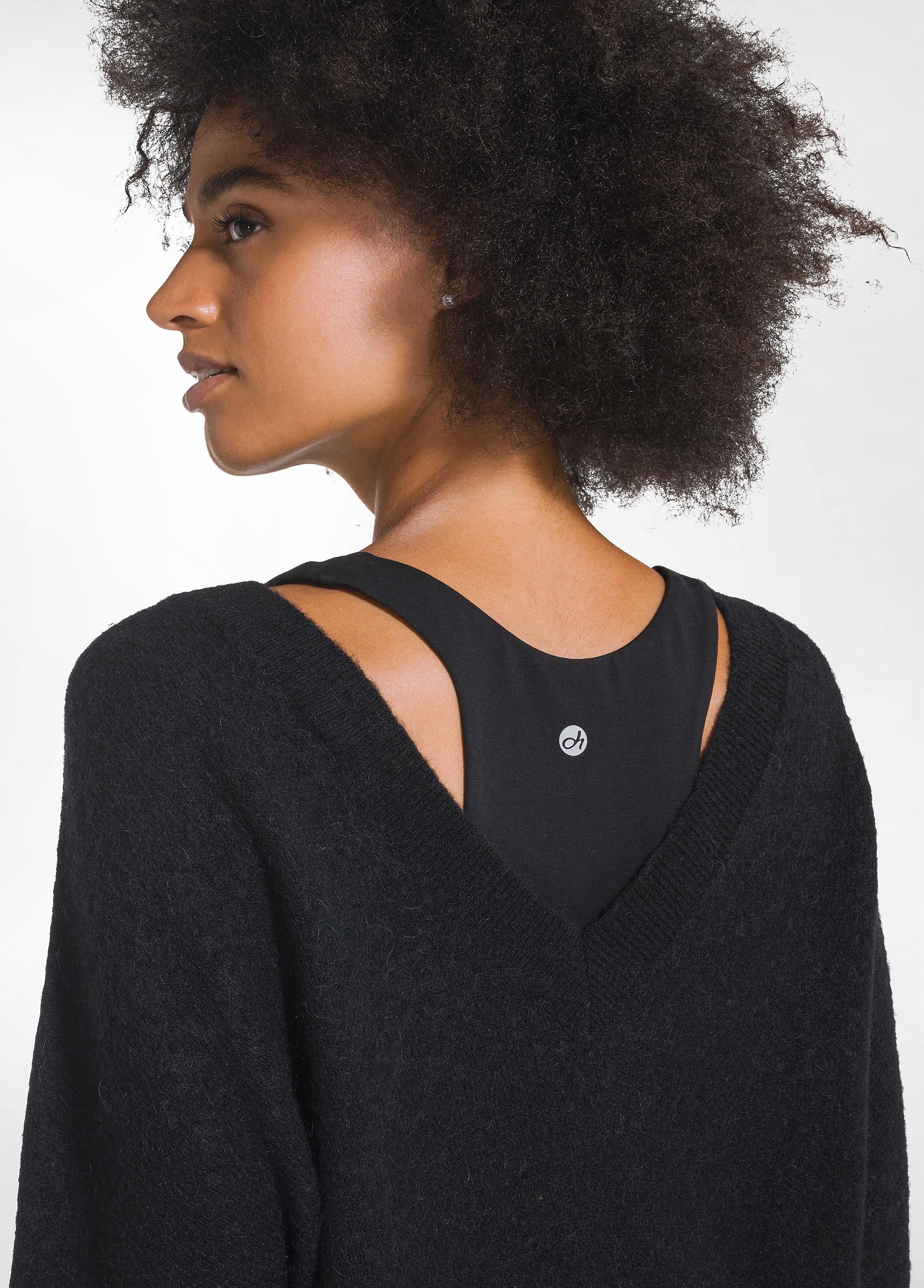 deha-maglione-lungo-alpaca-scollo-v-retro-nero image 3