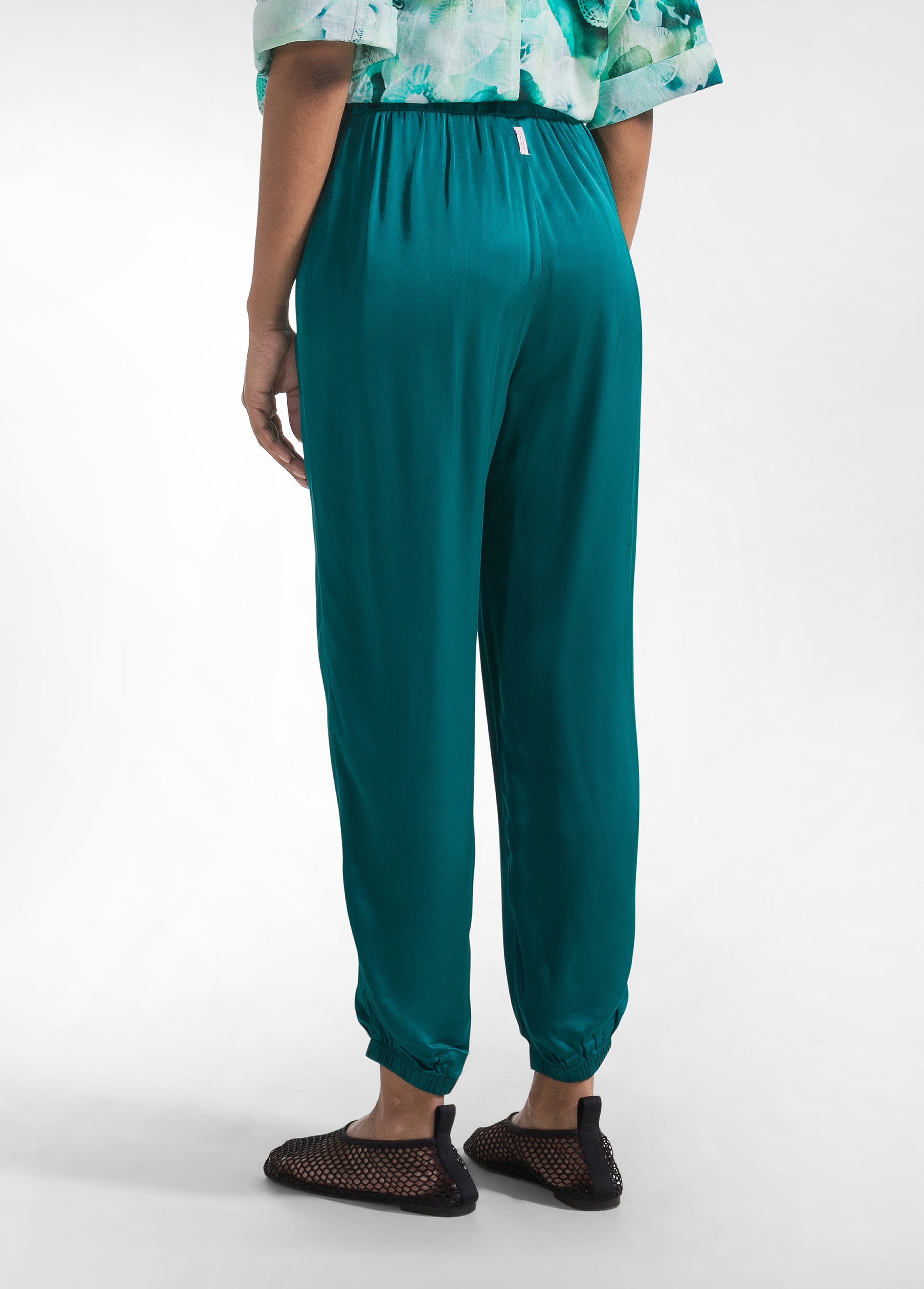 deha-d42455-pantaloni-jogger-in-satin-di-viscosa-verde image 3