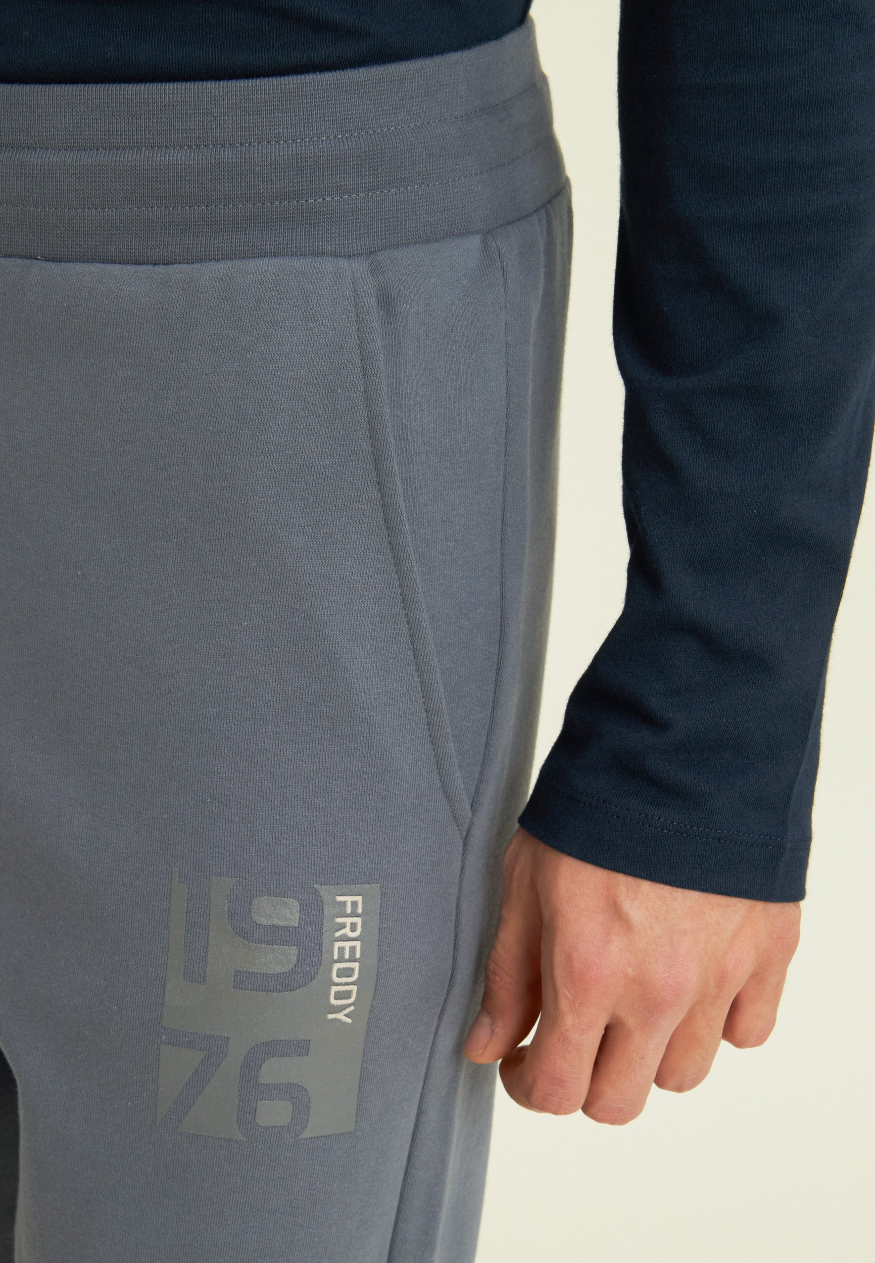 freddy-pantaloni-uomo-regular-in-felpa-fondo-dritto-100-cotone image 4